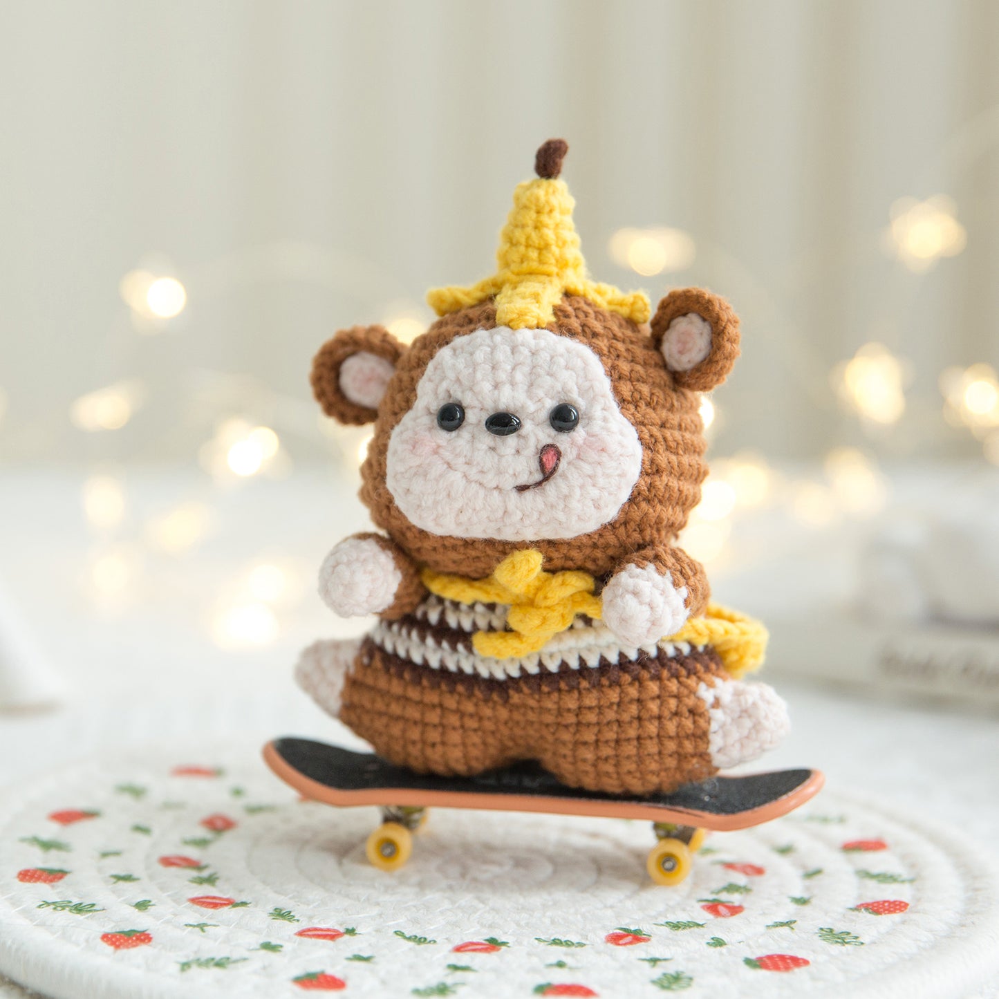 Escape Doll Ornaments Crochet Yarn Kit | Susan's Family