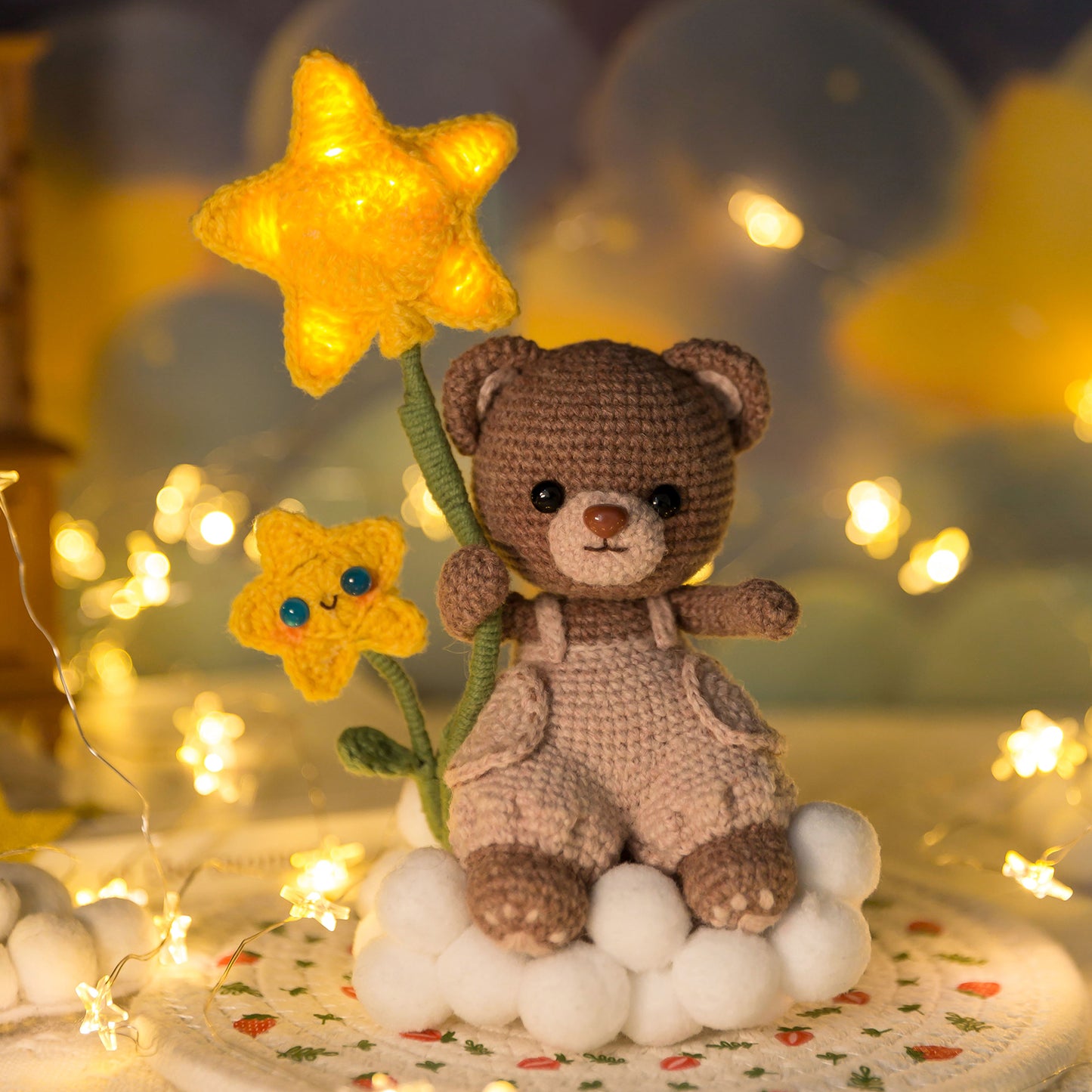 Starlight Sweet Dream Lamp Crochet Yarn Kit | Susan's Family