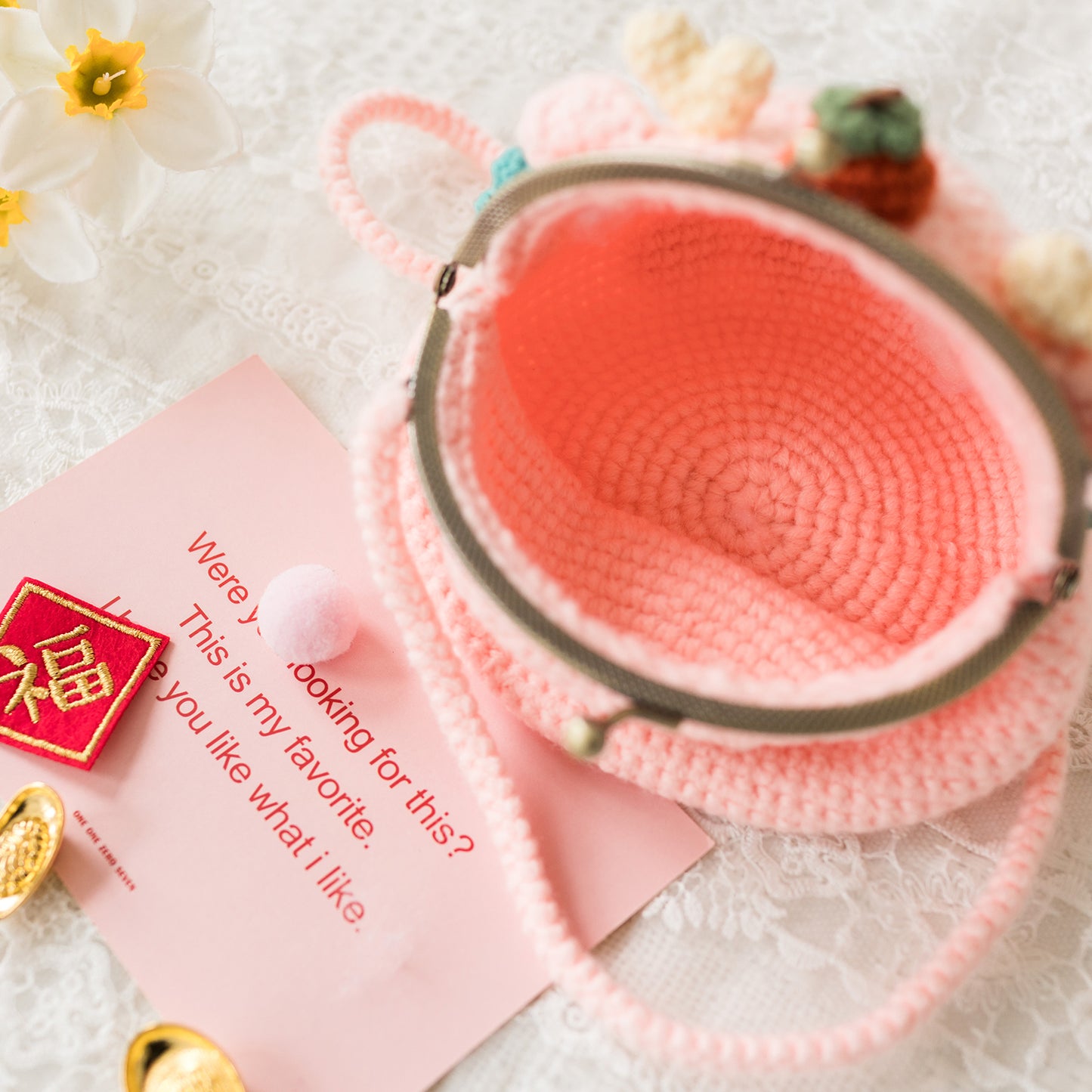 BabyLoong Kiss Lock Bag Crochet Yarn Kit | Susan's Family