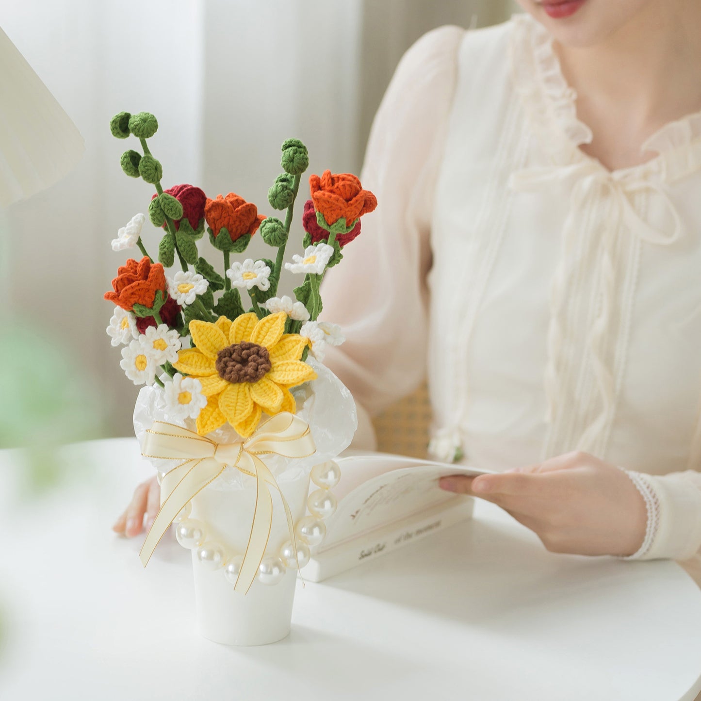 Milk Tea Bouquet Pen Crochet Yarn Kit | Susan's Family