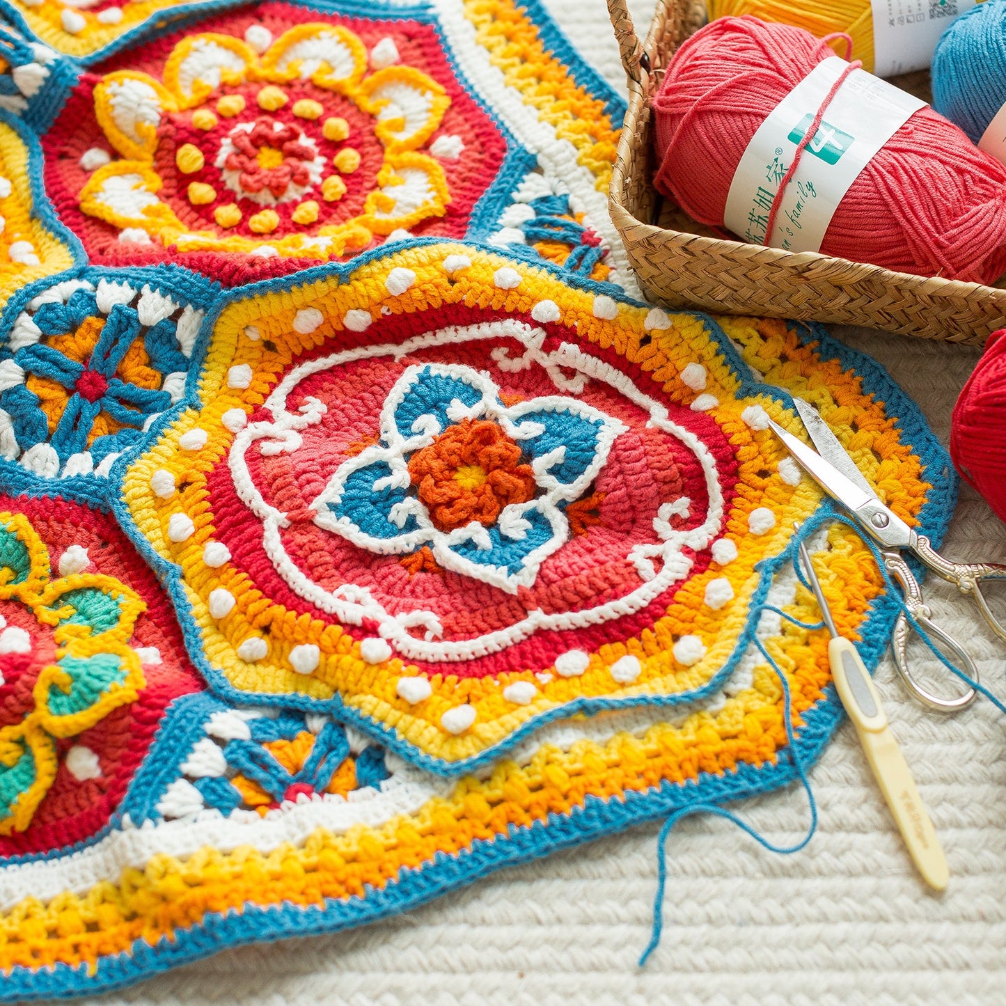 Ruyi Lotus Blanket Crochet Yarn Kit | Susan's Family Crochet Kit for Beginners