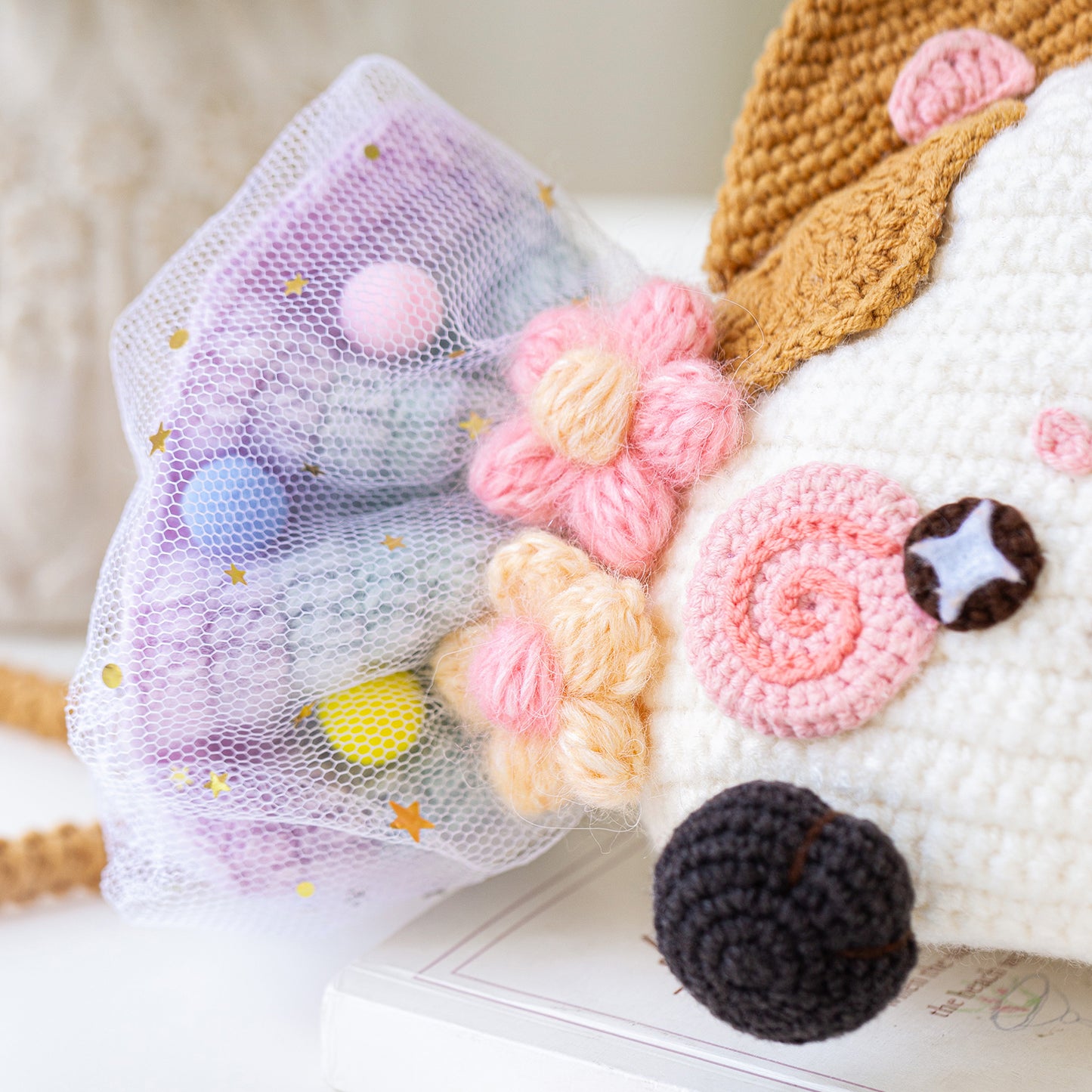 Candy Mini Shoulder Bag Crochet Yarn Kit | Kitty & Bunny Style| Susan's Family