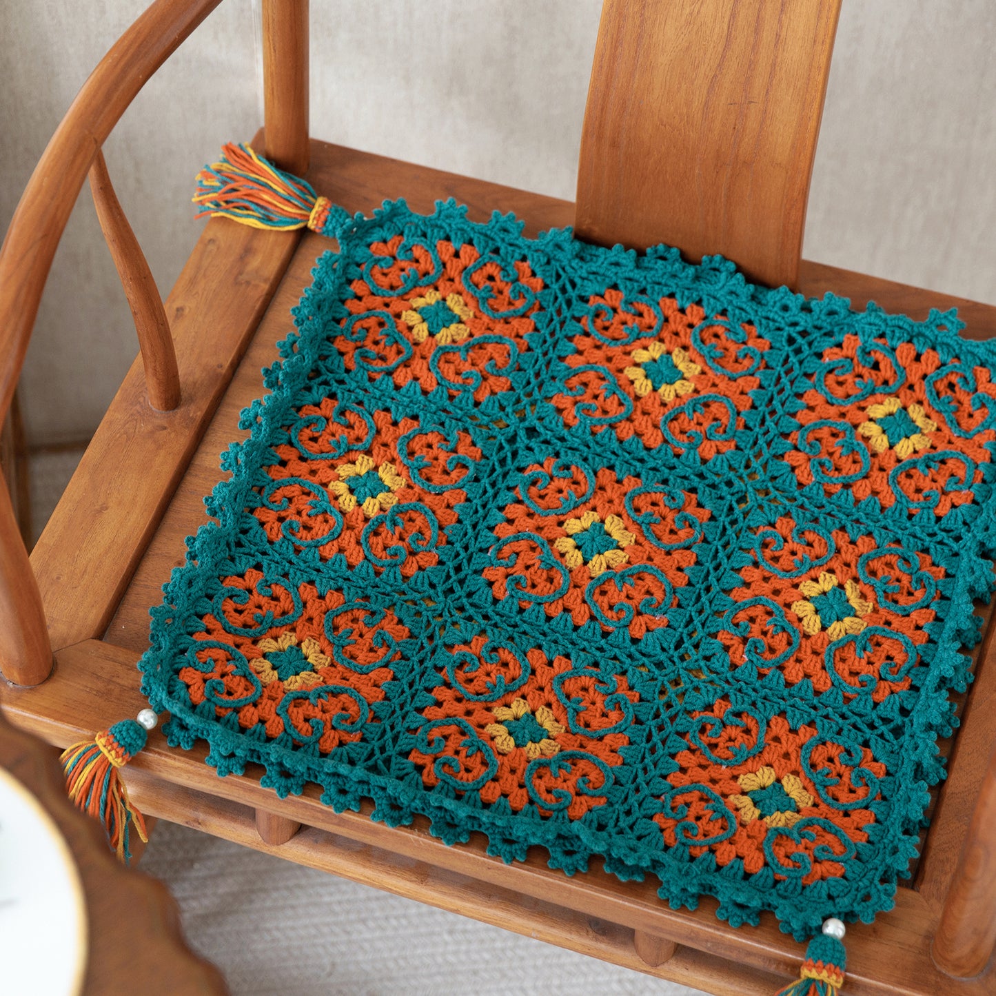 Rolling Into Ruyi Pillow Case Crochet yarn Kit | Susan's Family