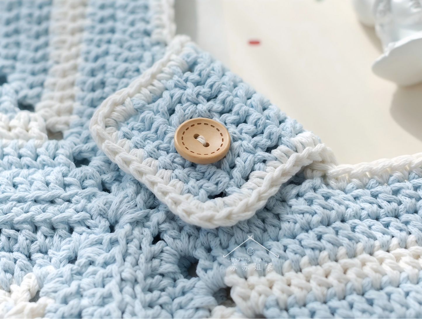 Square Spiral Shoulder Bag Crochet Pattern