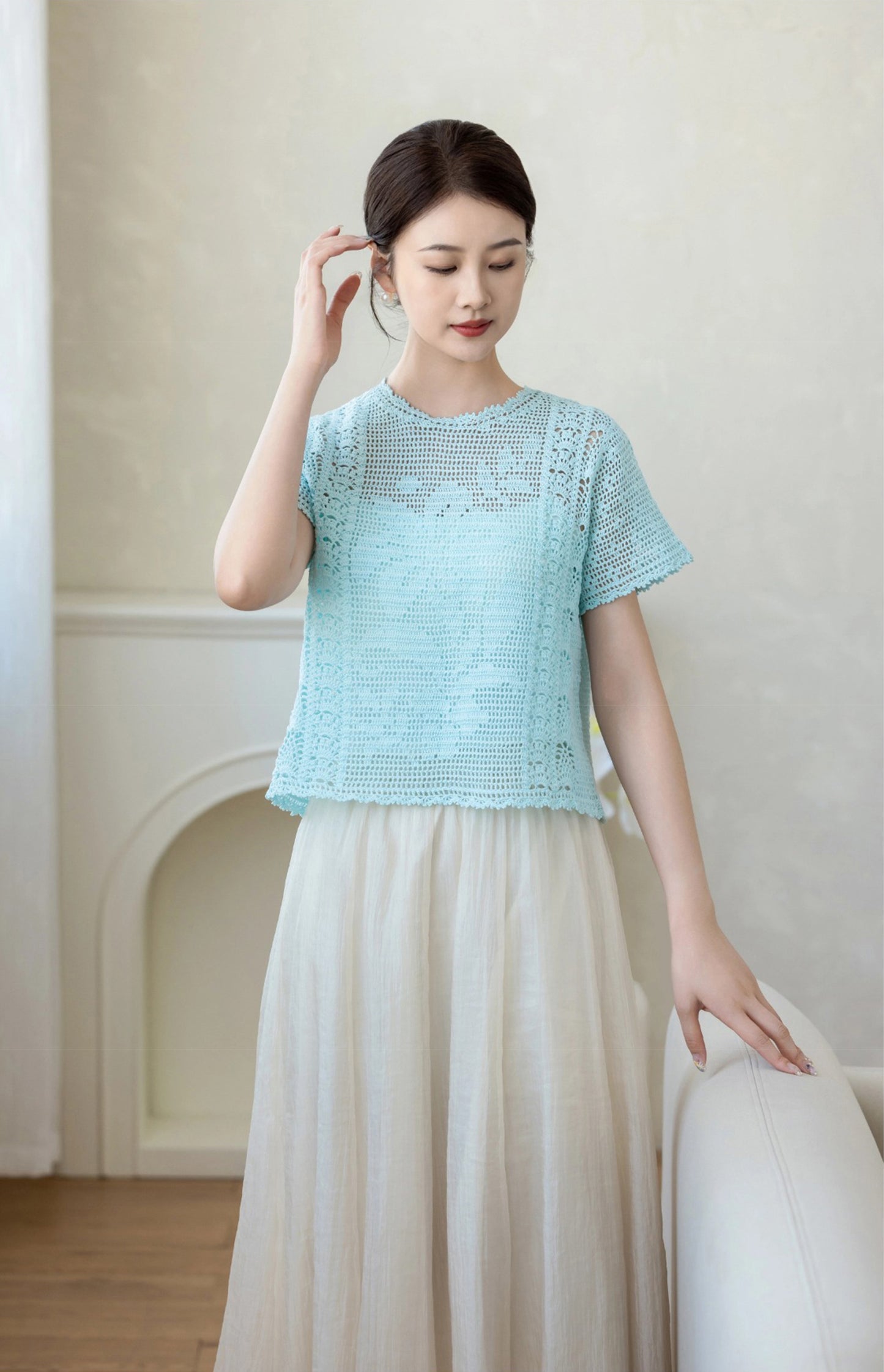Romantic Floral Lace Top Crochet Pattern