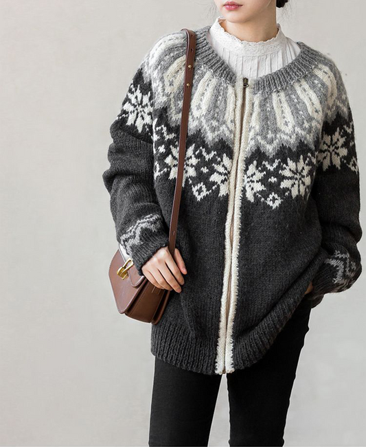 Strickmuster für eine Wintersonnenschein-Strickjacke