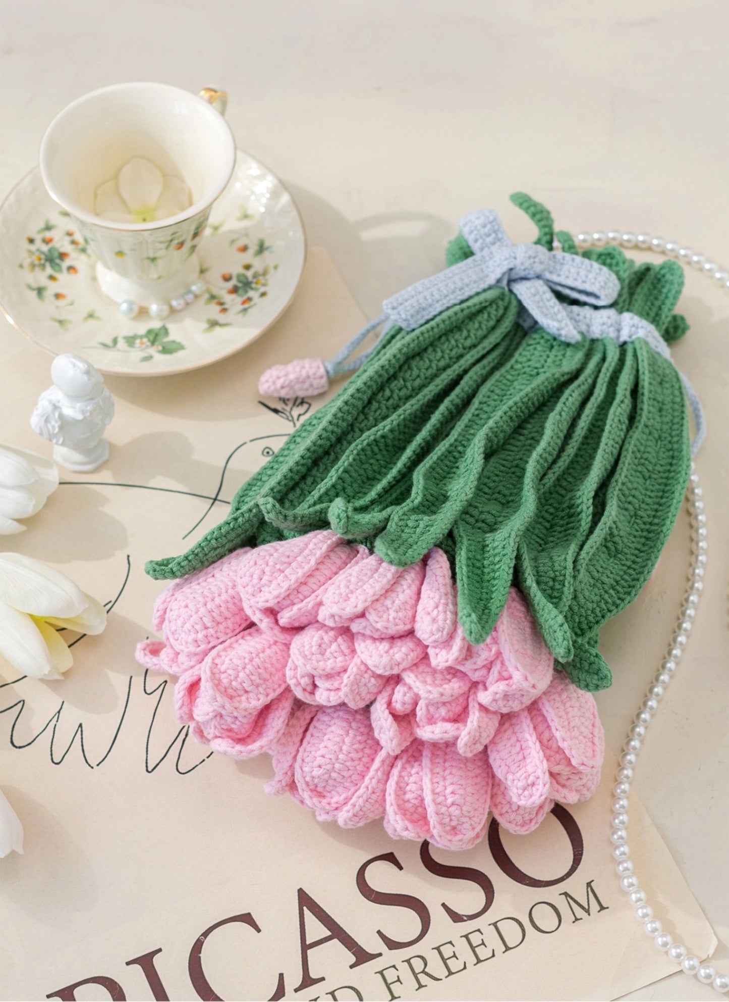 Tulip Bouquet Bag Crochet Pattern
