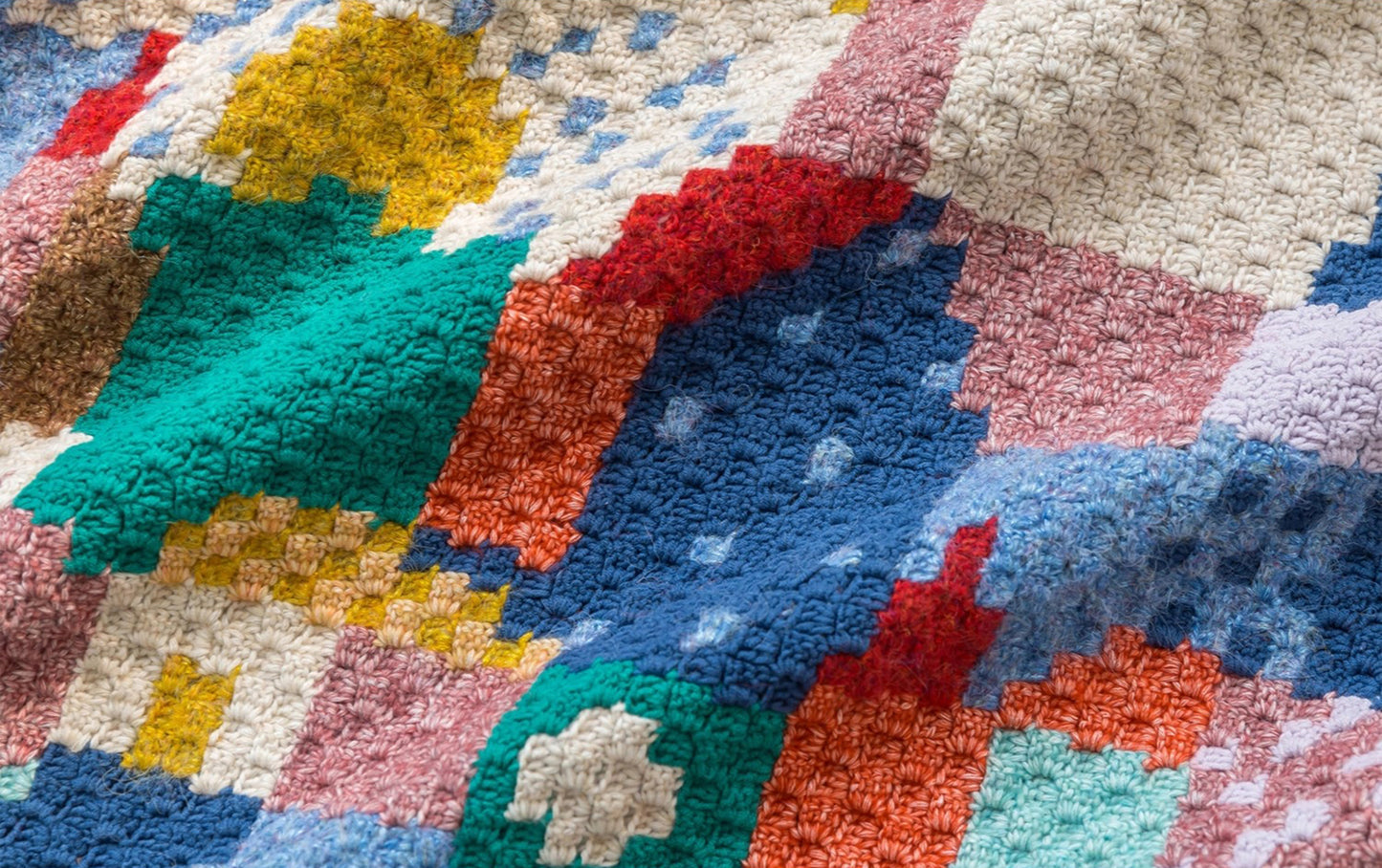 Blue Landscape Blanket Crochet Yarn Kit