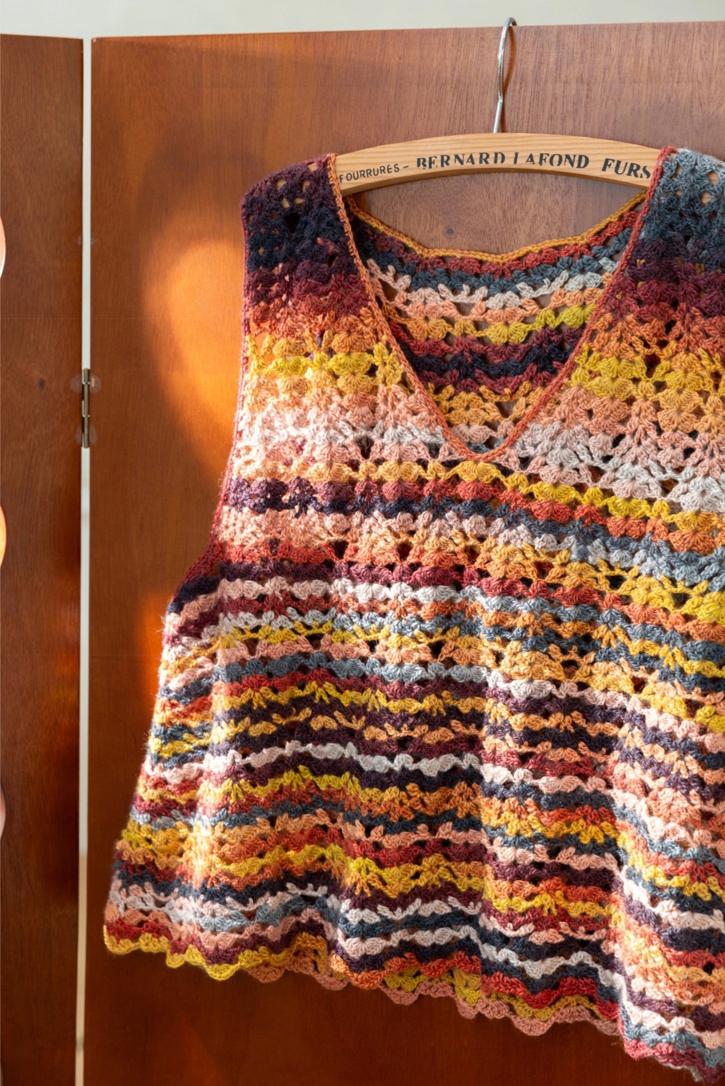 Arrow Feather Vest Crochet Pattern