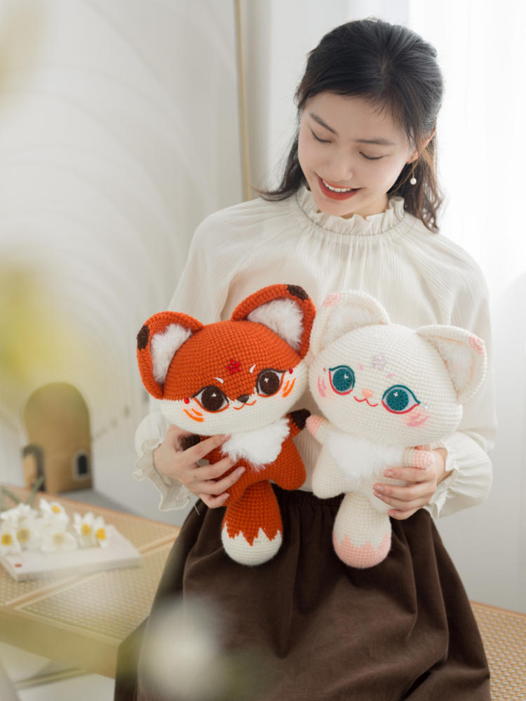Cutie Fox Crochet Yarn Kit