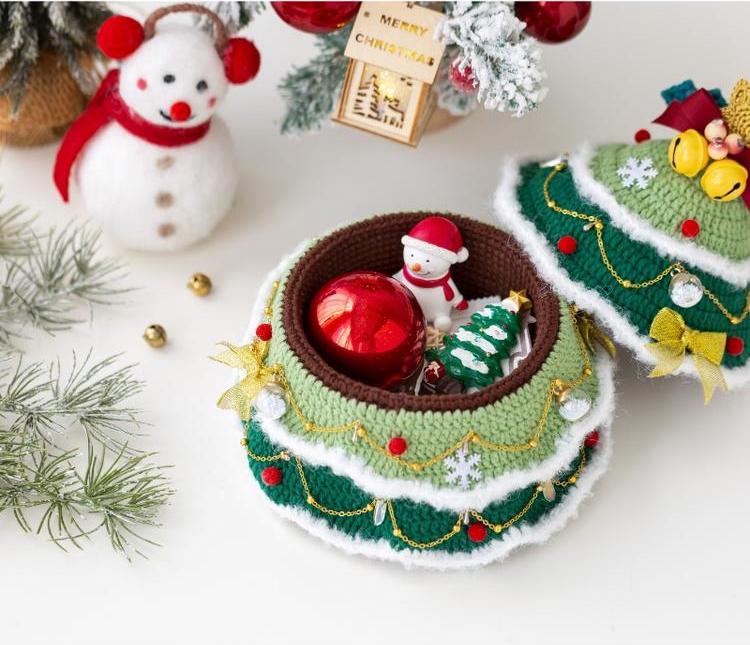 Christmas Tree Storage Box Crochet Yarn Kit | Susan's Family