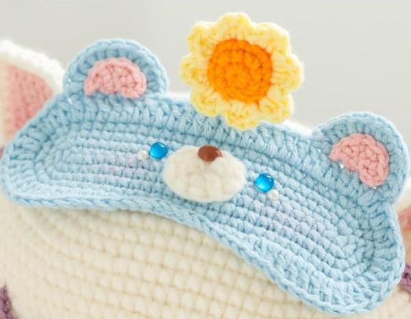 Sleepy Kitty Crochet Pattern