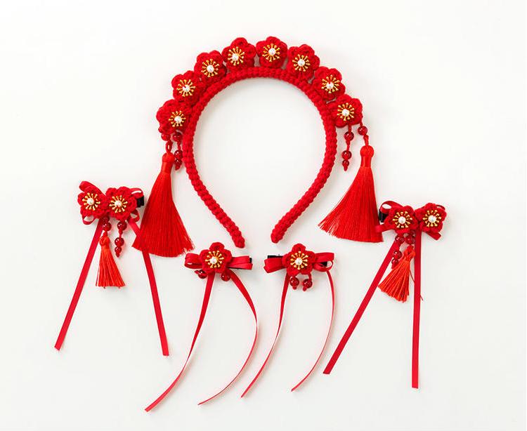 Fortune Barrettes Crochet Yarn Kit