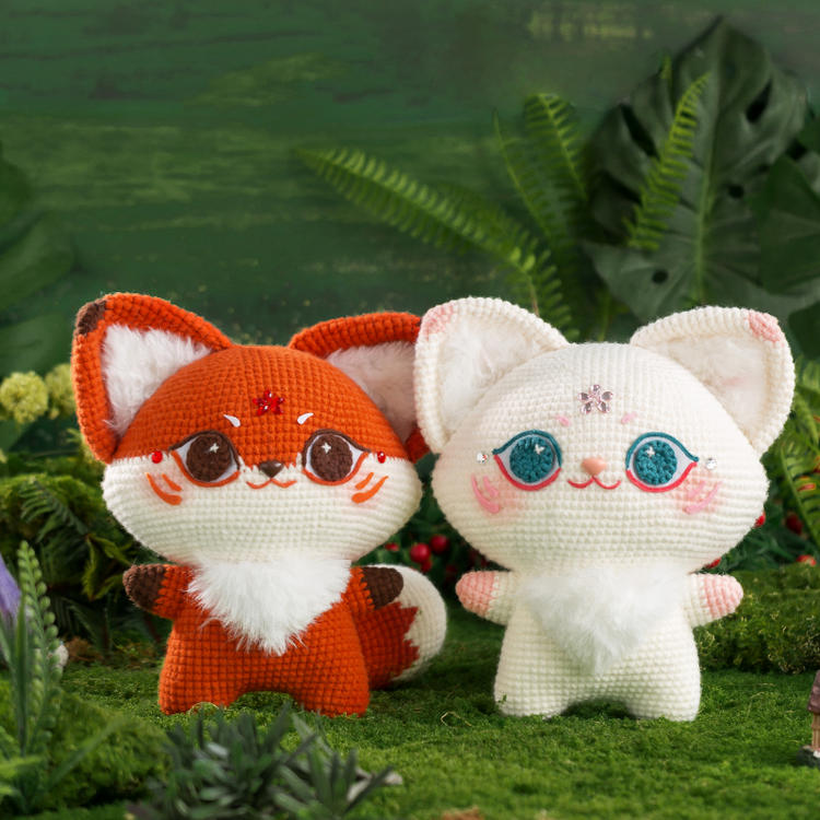 Cutie Fox Crochet Yarn Kit