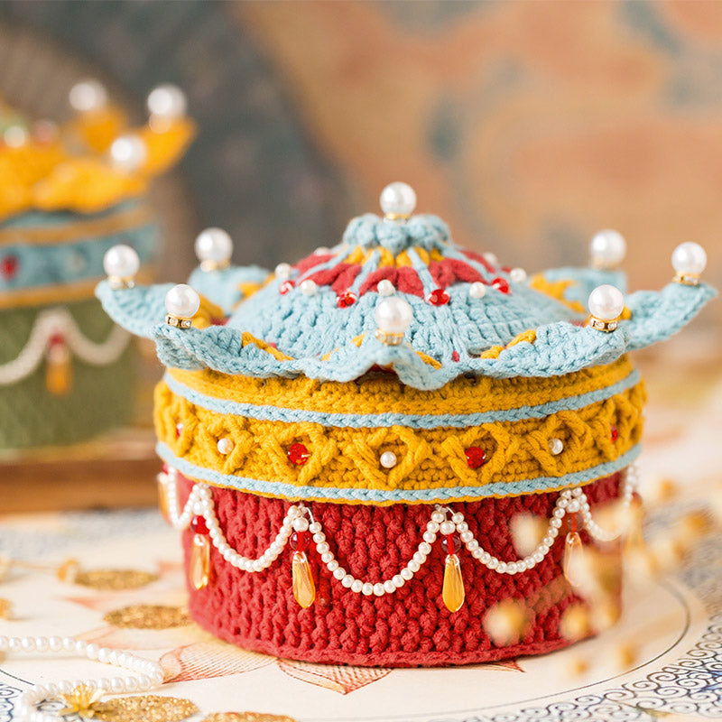 Tang Imperial Canopy Box Crochet Yarn Kit