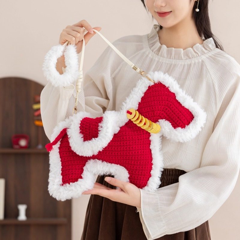 Galloping Fortune Bag Crochet Pattern