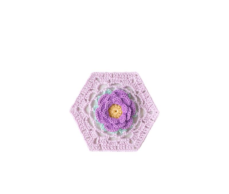 Mid-month Flower Top Crochet Yarn Kit