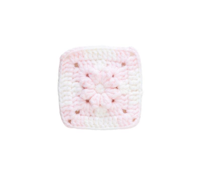 Daisy Bag Crochet Yarn Kit