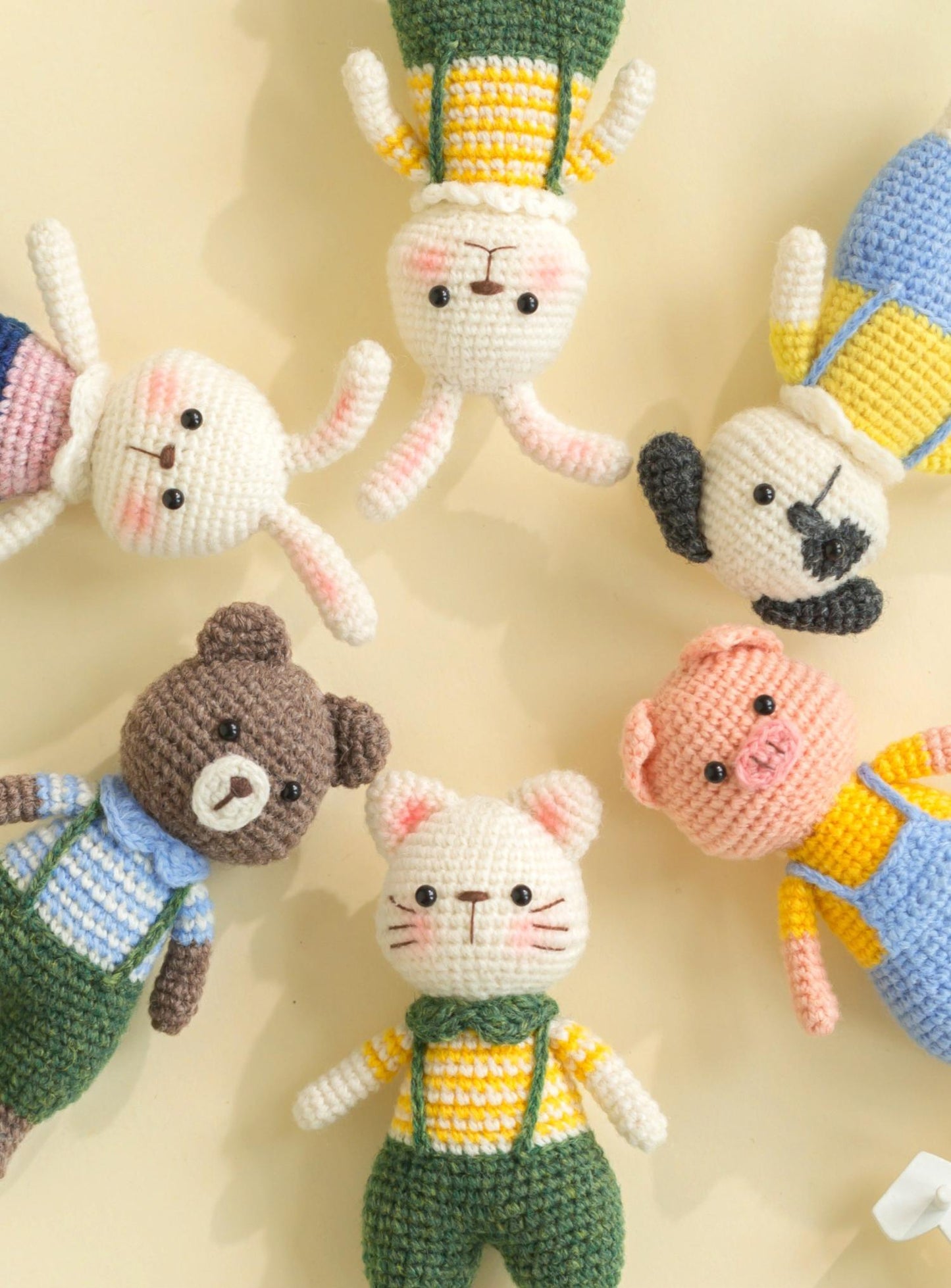 Friends in the Zoo Crochet Yarn Kit