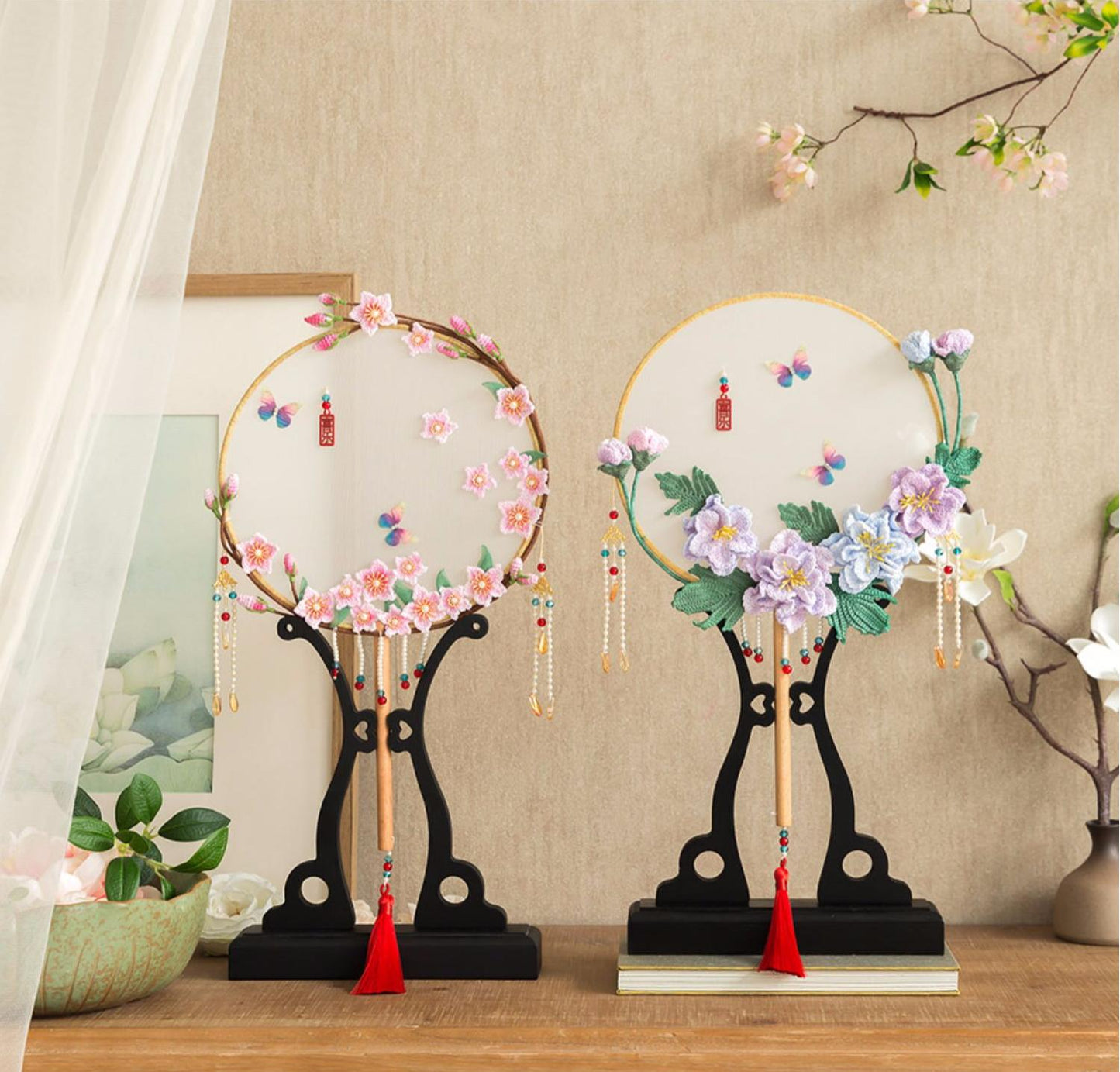 Ancient Grace Round Flower Fan Crochet Yarn Kit