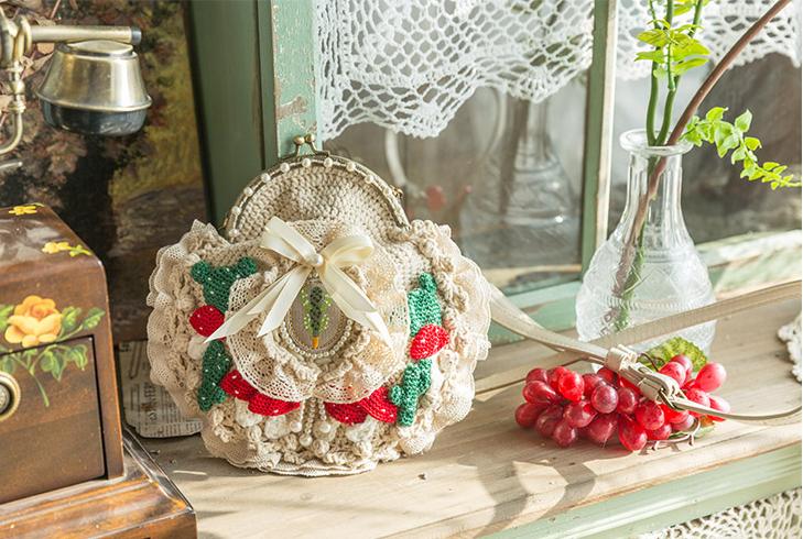 Muse Verdant Kisslock Bag Crochet Yarn Kit