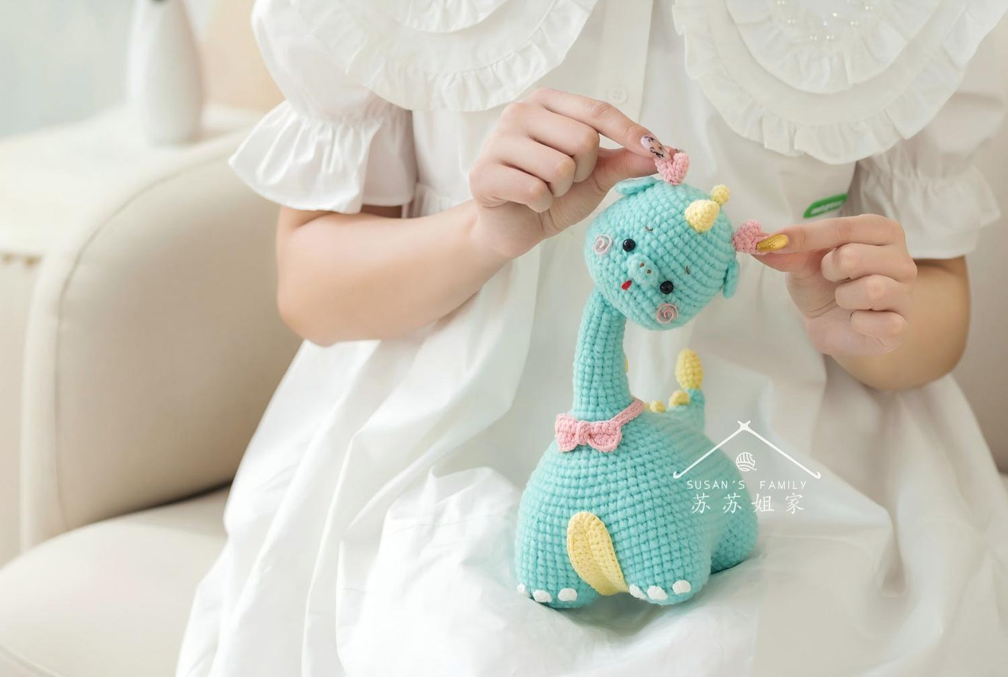 Head Tilting Toy Crochet Kit