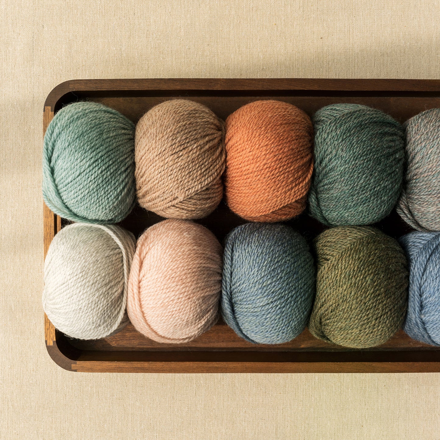 Morandi 8# Wool Yarn 4 Packs 【US Warehouse】