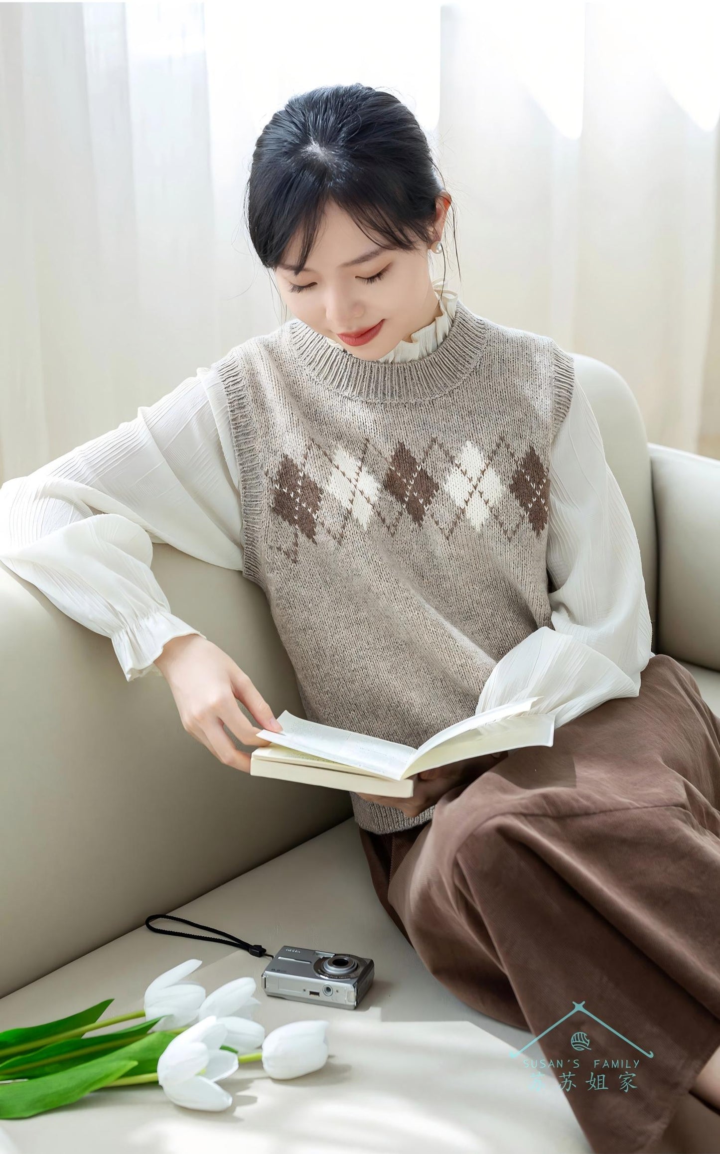 Autumn Narrative Knit Pattern