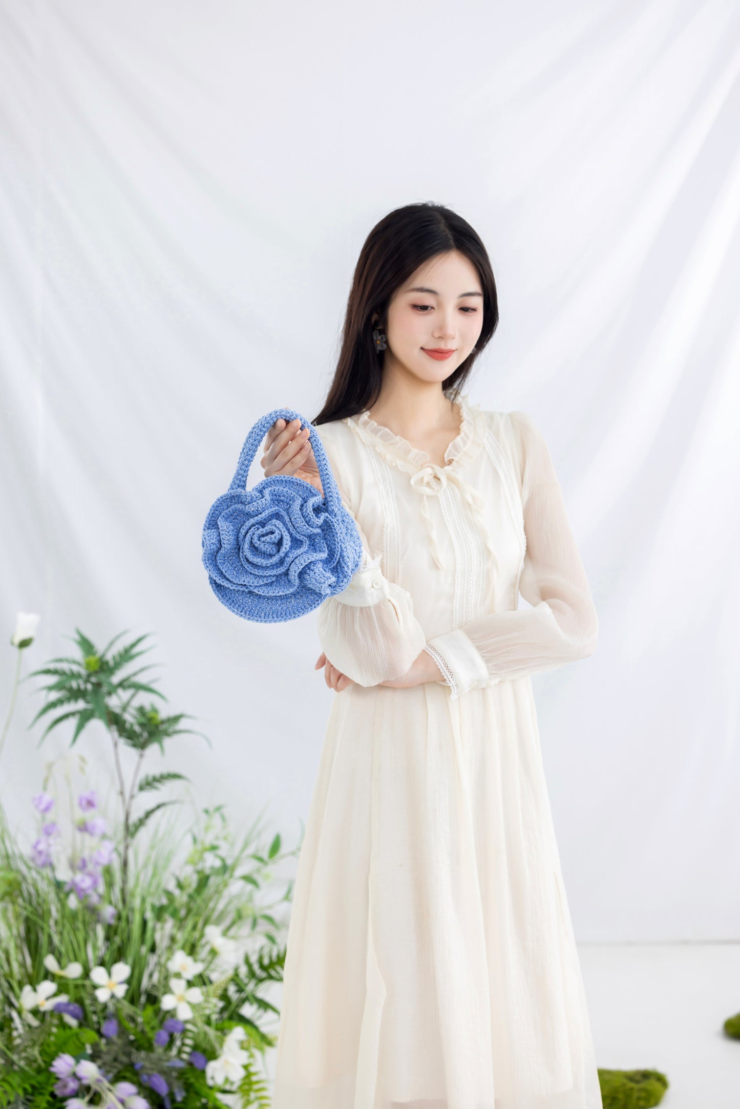 Rose Clutch Crochet Pattern