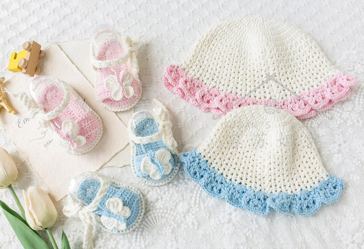 Cutie Kicks & Cap Set Crochet Kit