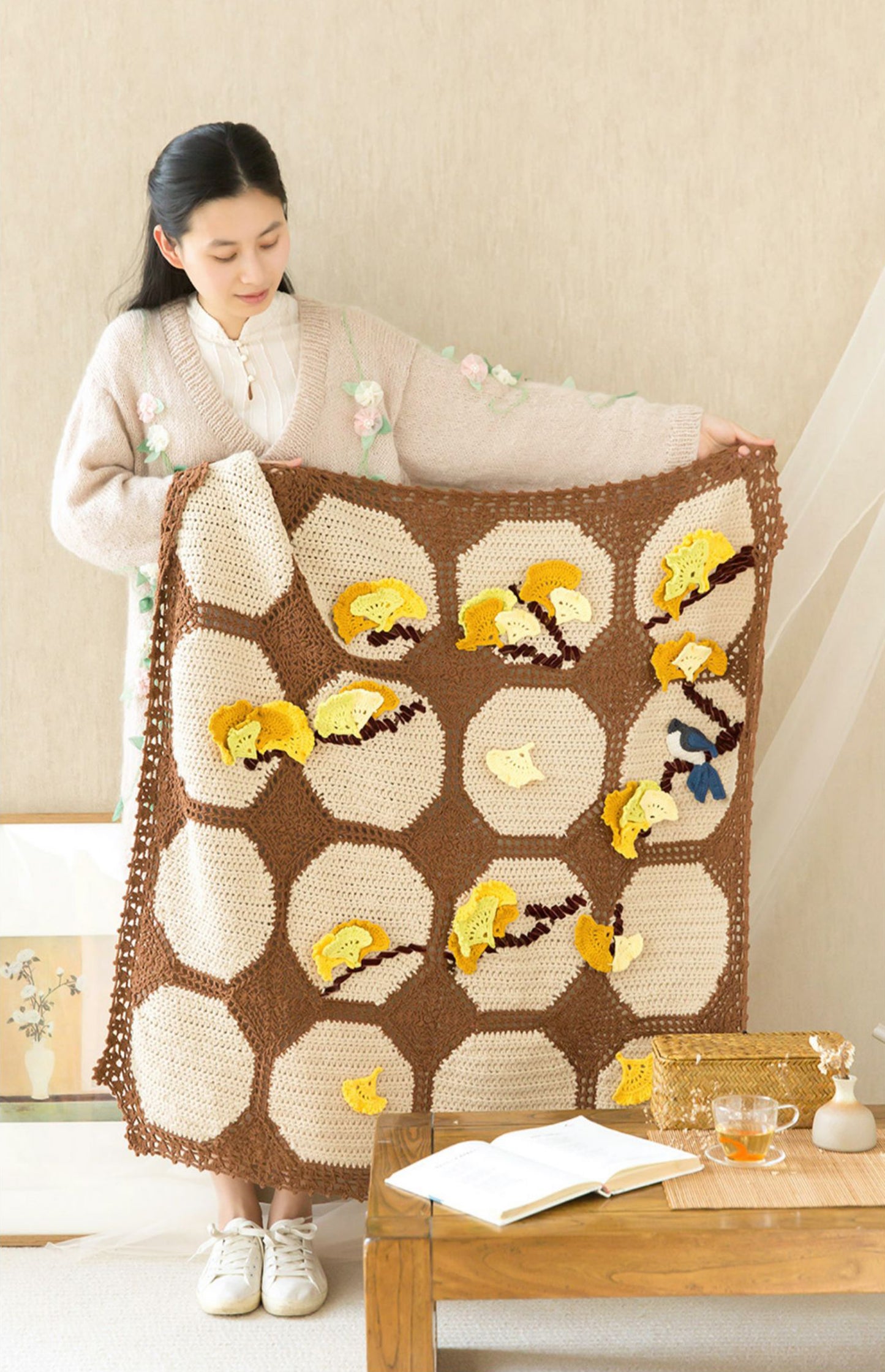 Jiangnan Motif Blanket Crochet Pattern