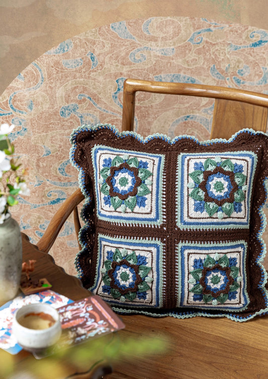 Lotus Caisson Reversible Pillowcase Crochet Kit