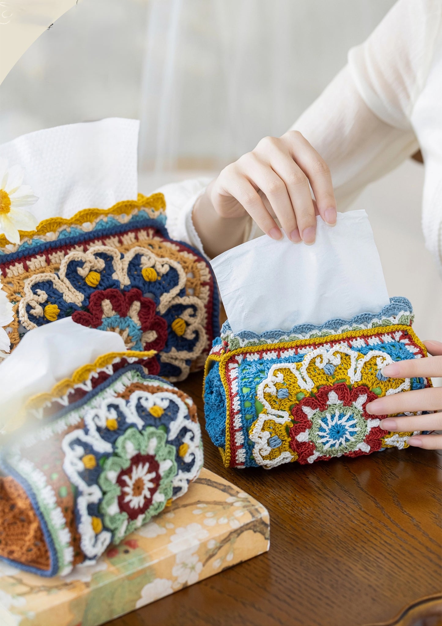 Brocade Bloom Tissue Box Cover Crochet Pattern