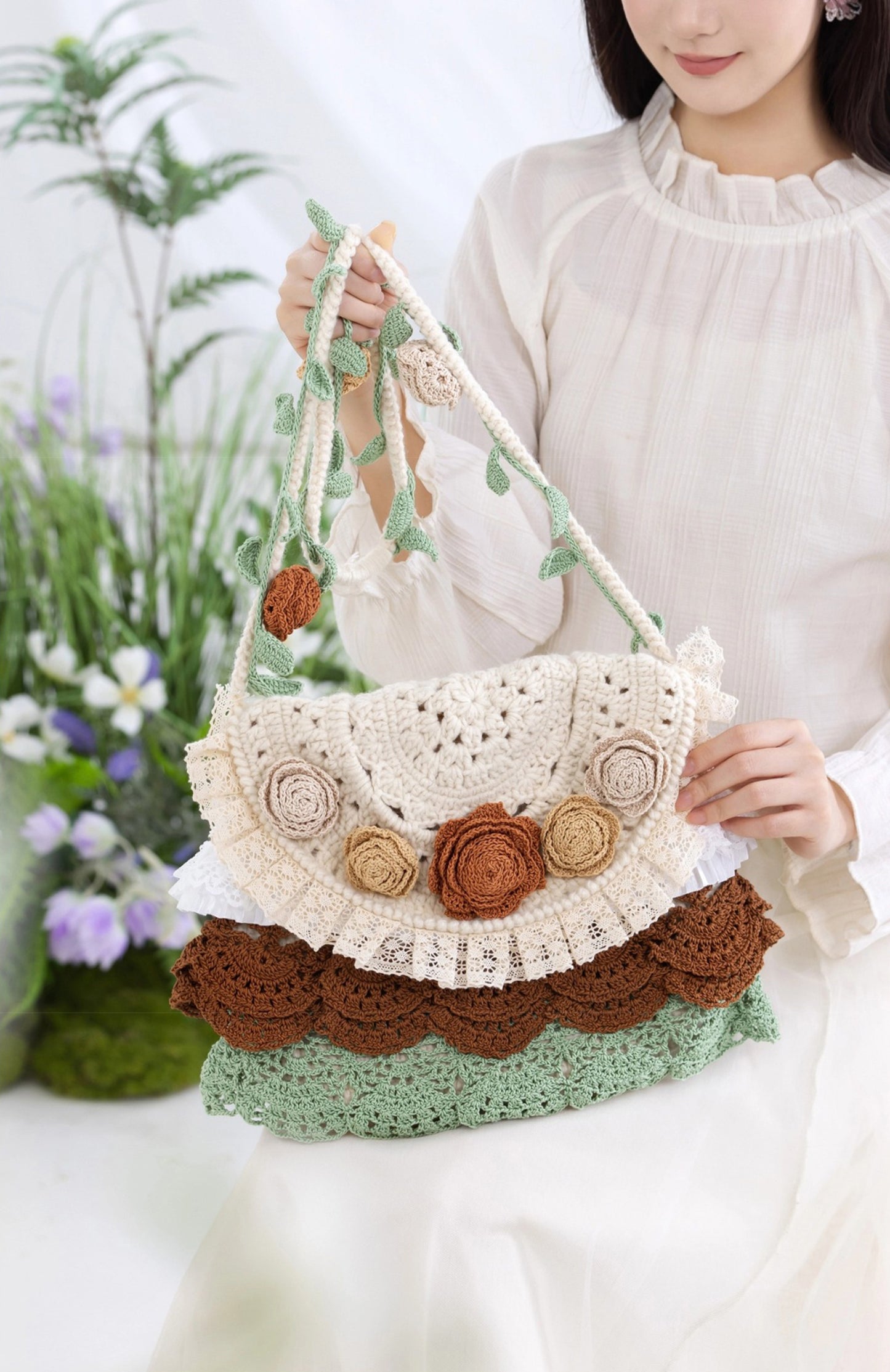 Rose Crossbody Bag Crochet Pattern