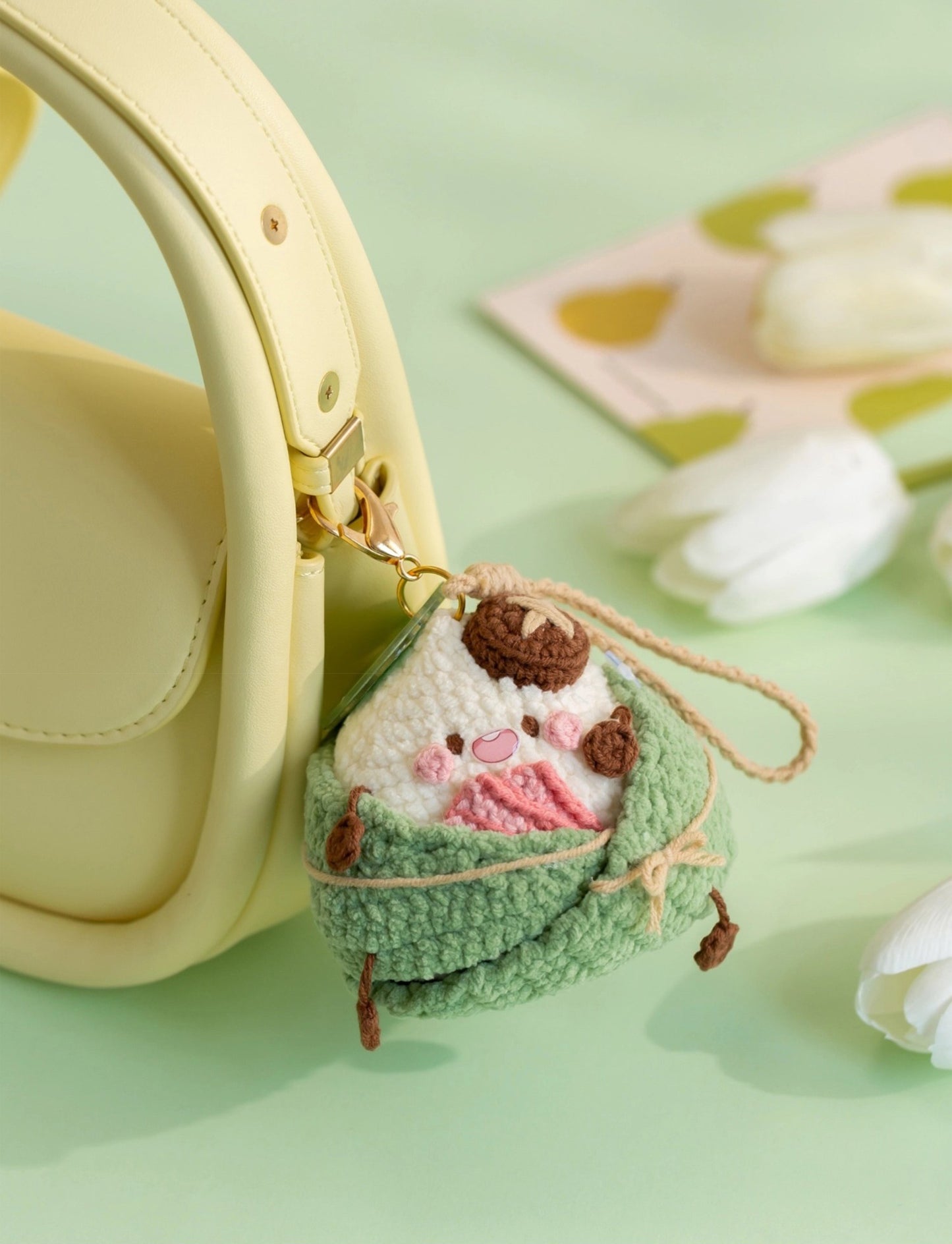 Zongzi Earphone Case Crochet Pattern