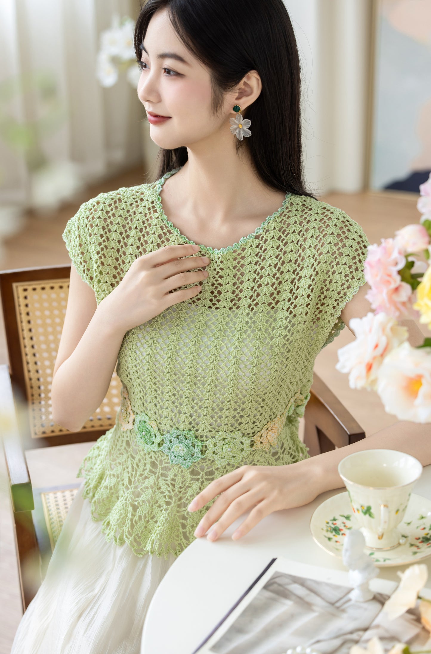 Bud Whisper Crochet Pattern