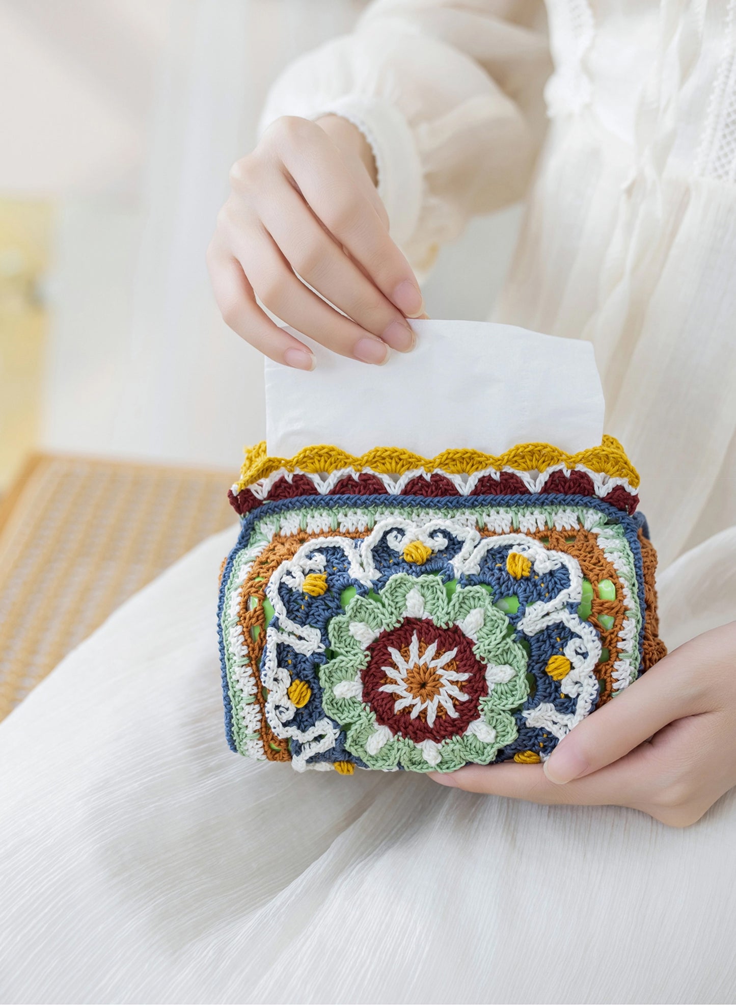 Brocade Bloom Tissue Box Cover Crochet Pattern