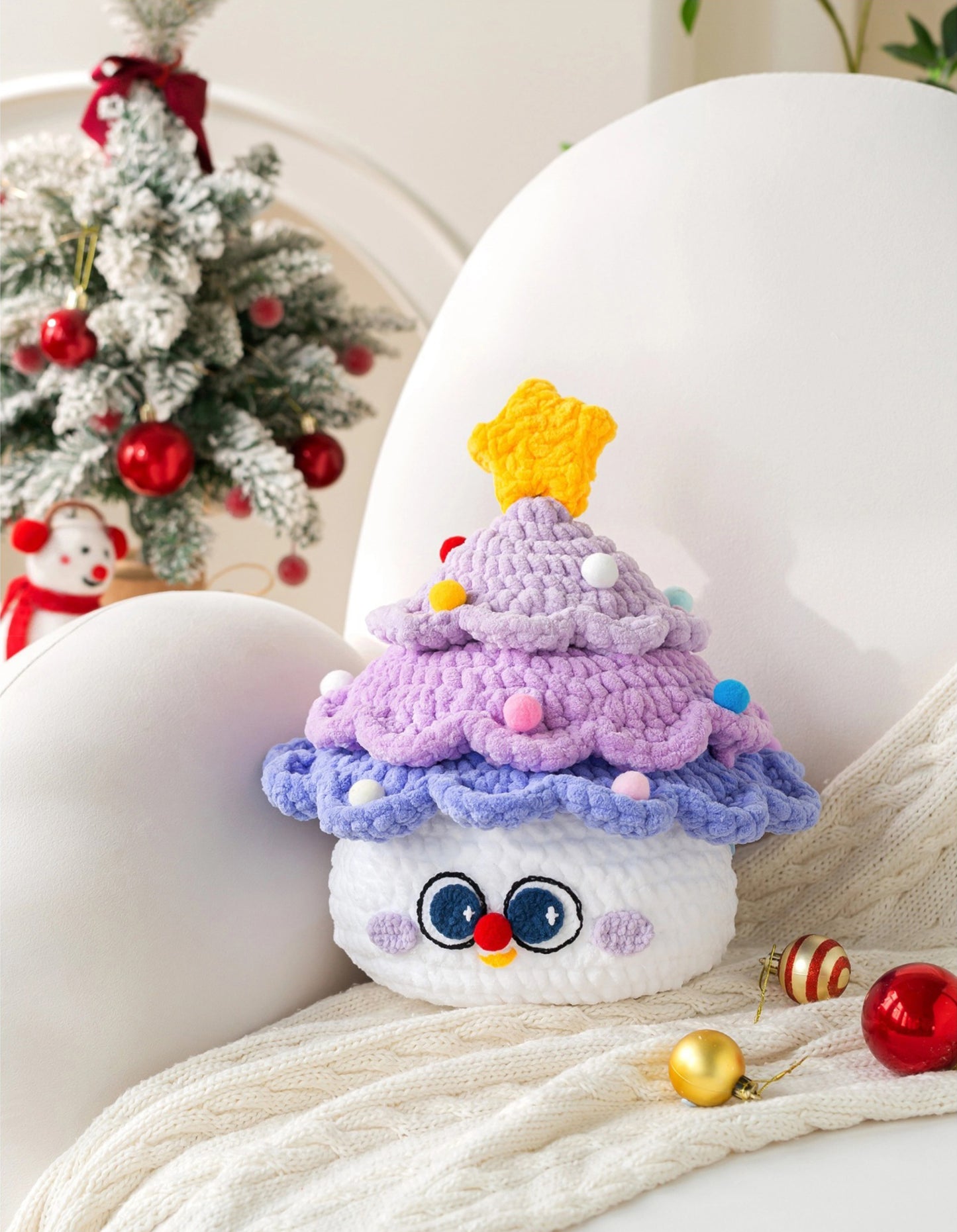 Christmas Tree Pillow Crochet Kit