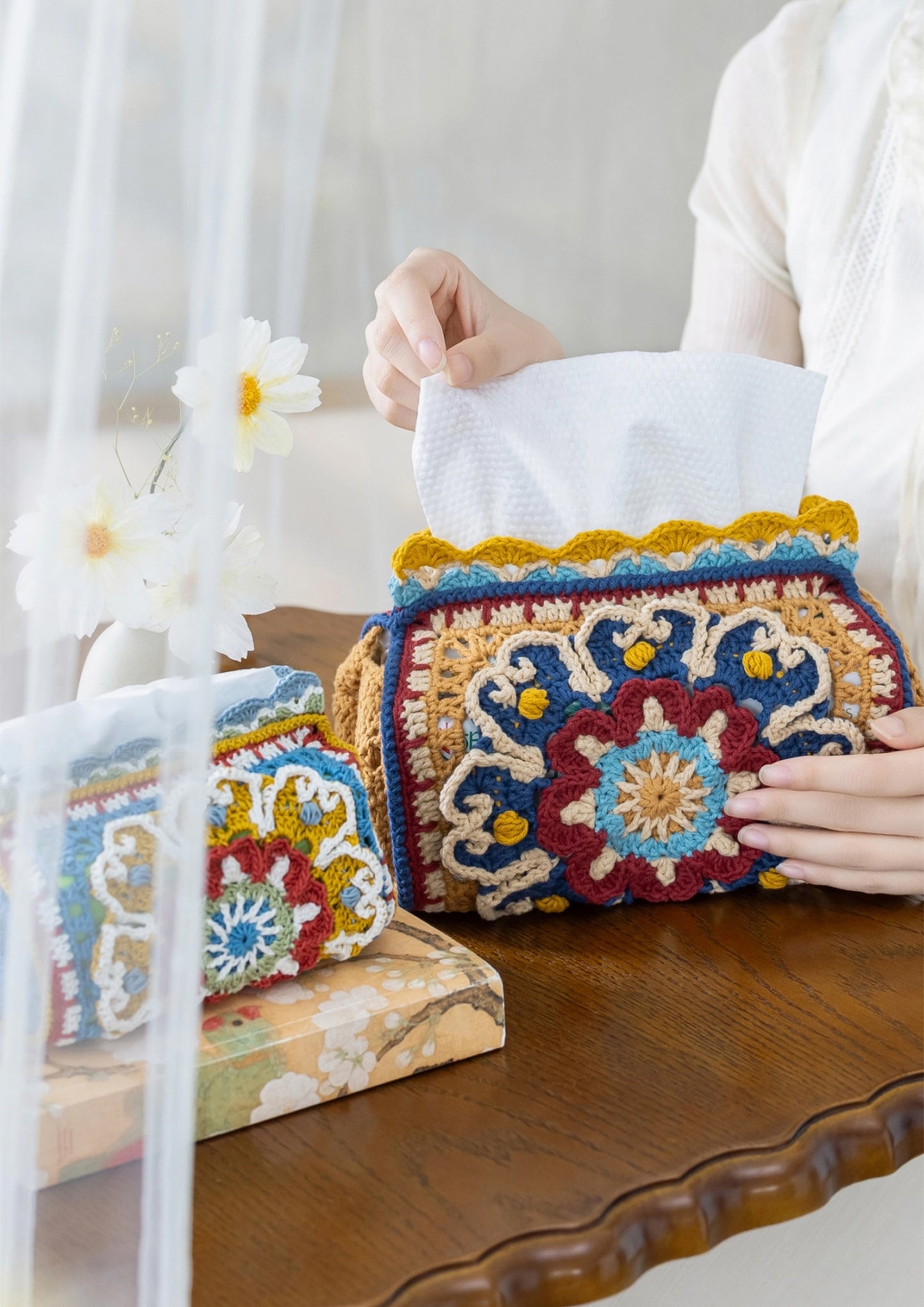Brocade Bloom Tissue Box Cover Crochet Pattern