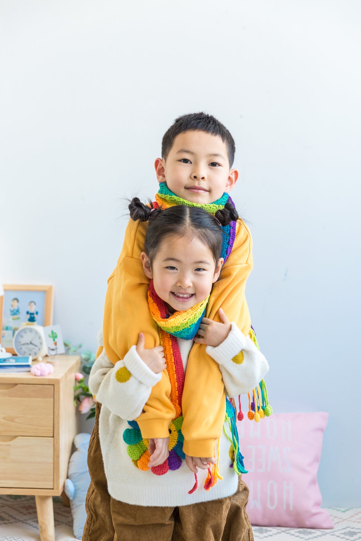 Rainbow Daisy Scarf Crochet Kit