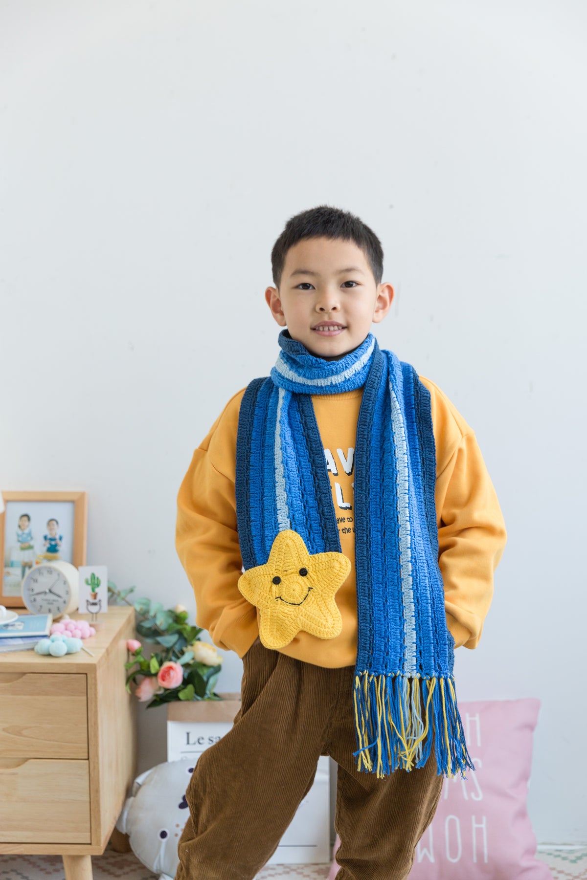 Rainbow Daisy Scarf Crochet Kit