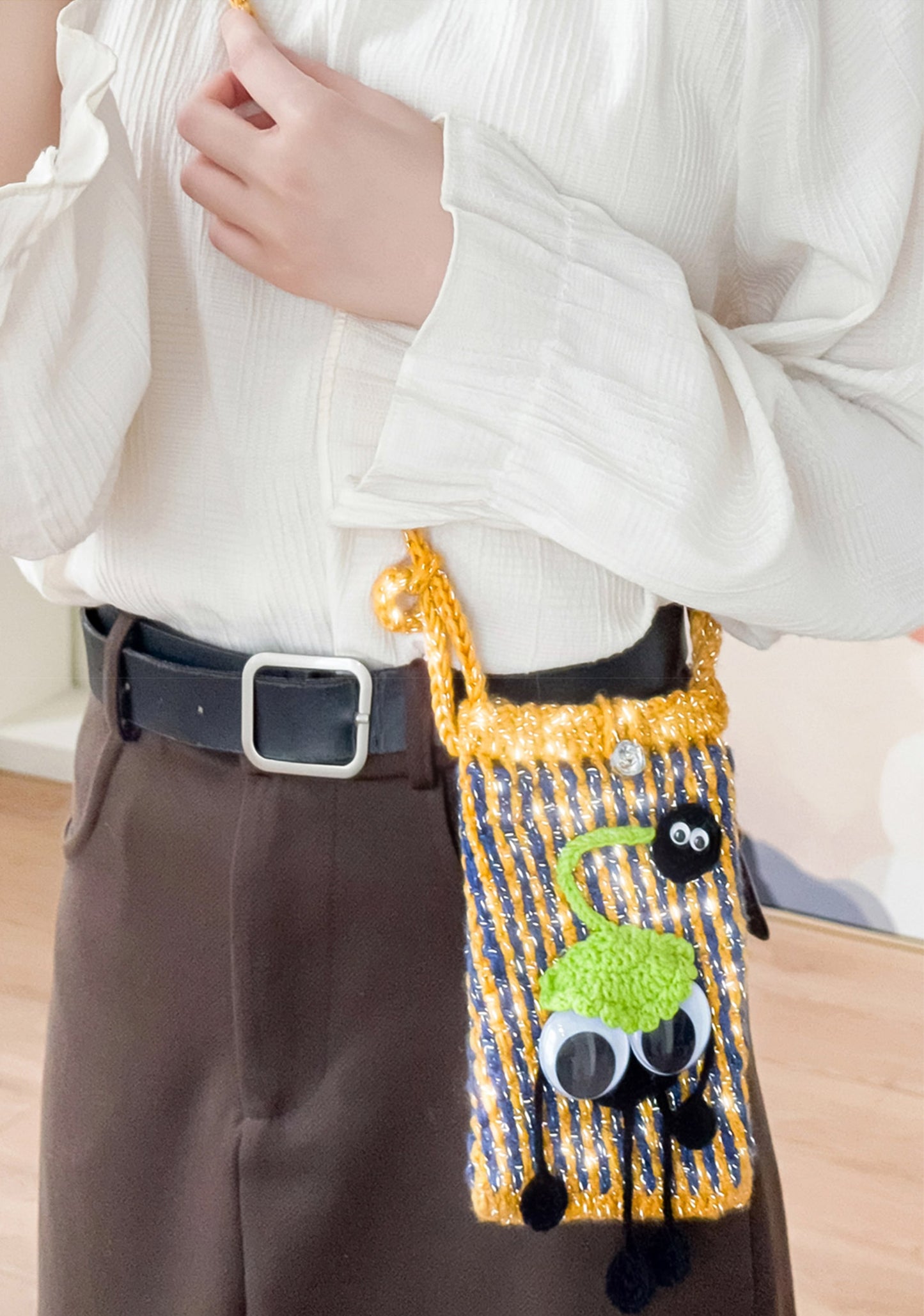 Shiny Phone Pouch Crochet Pattern