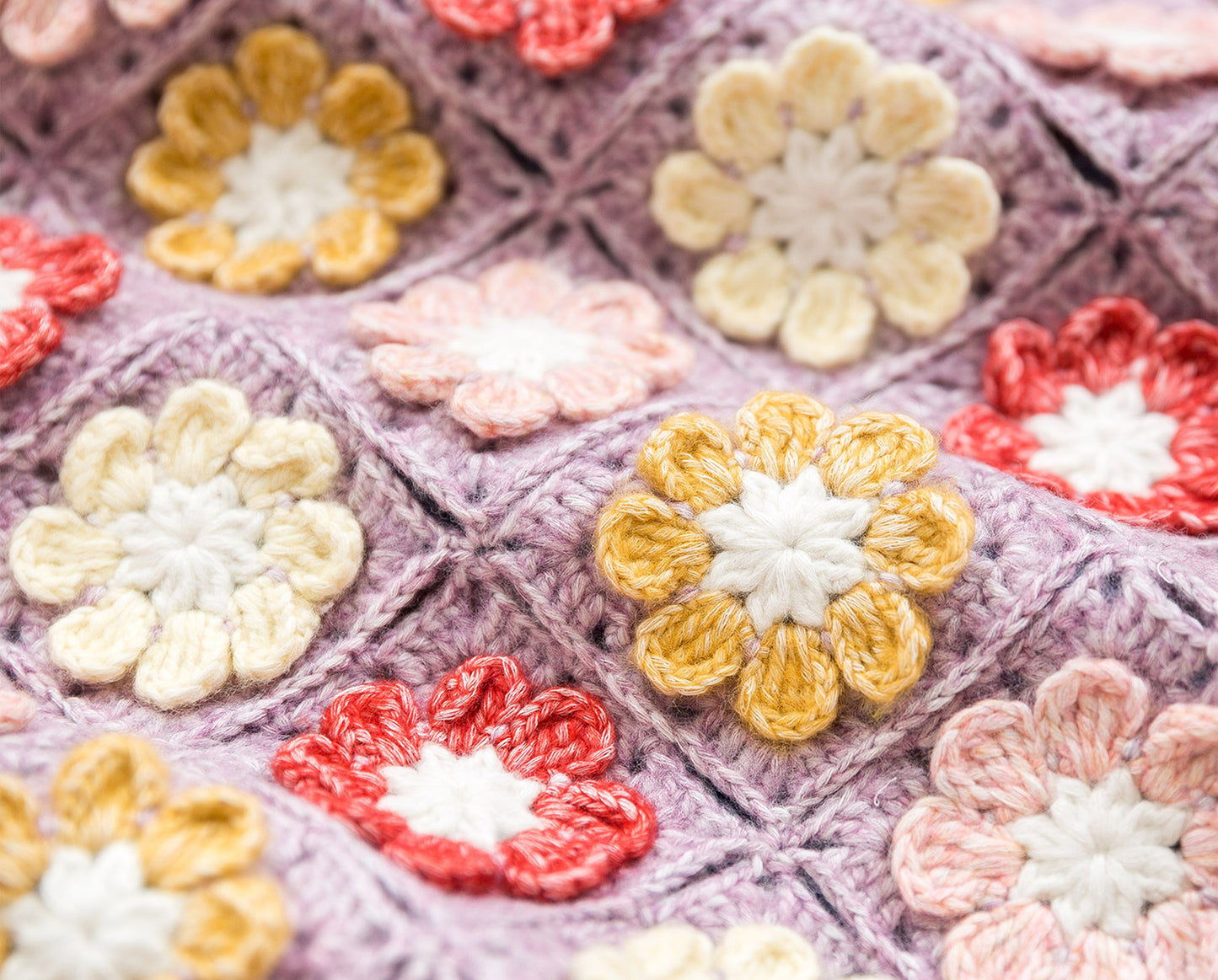 Daisy Motif Blanket Crochet Kit