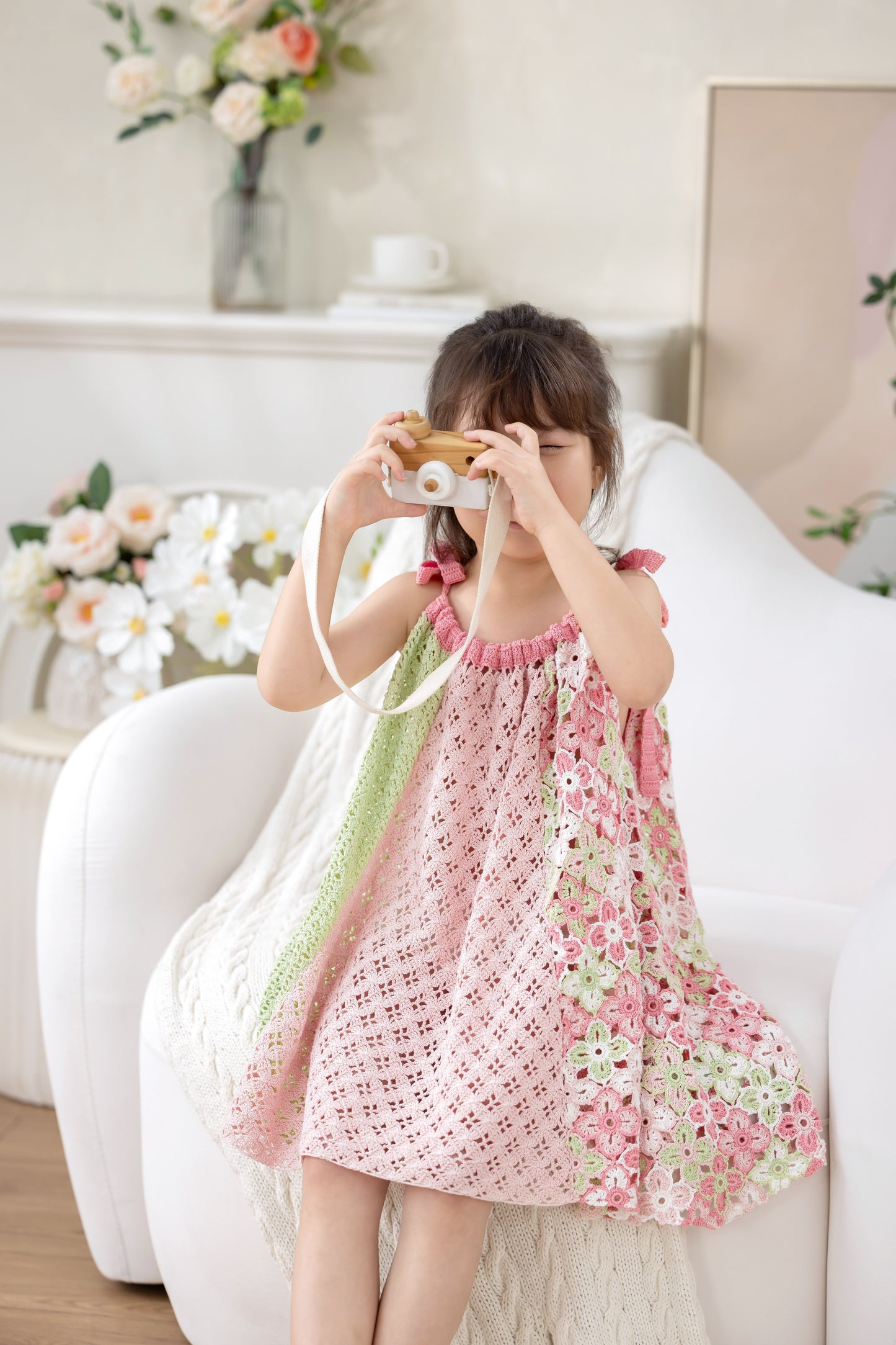 Summer Window Dress Crochet Kit (Chinese Pattern Only)