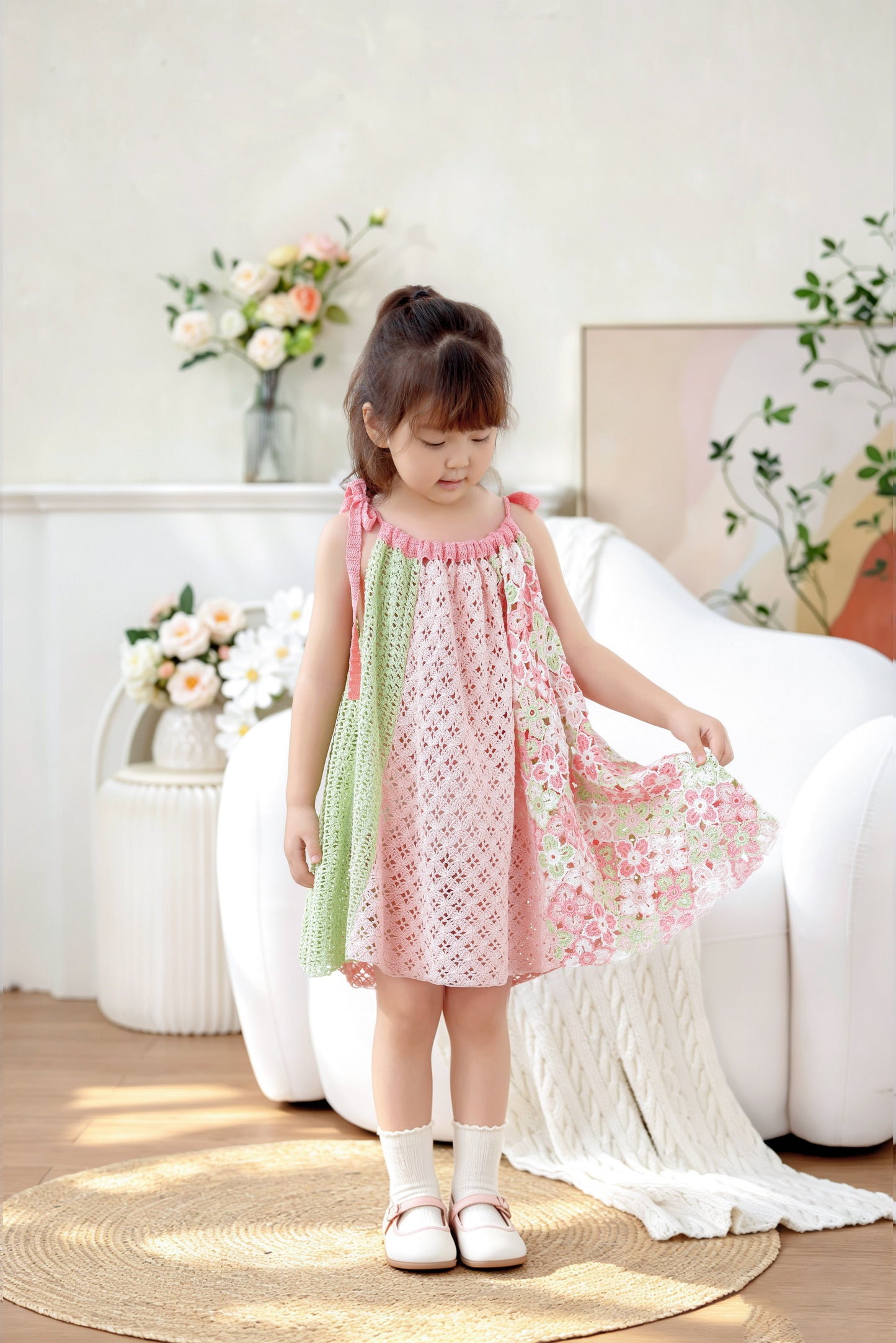 Summer Window Dress Crochet Kit (Chinese Pattern Only)