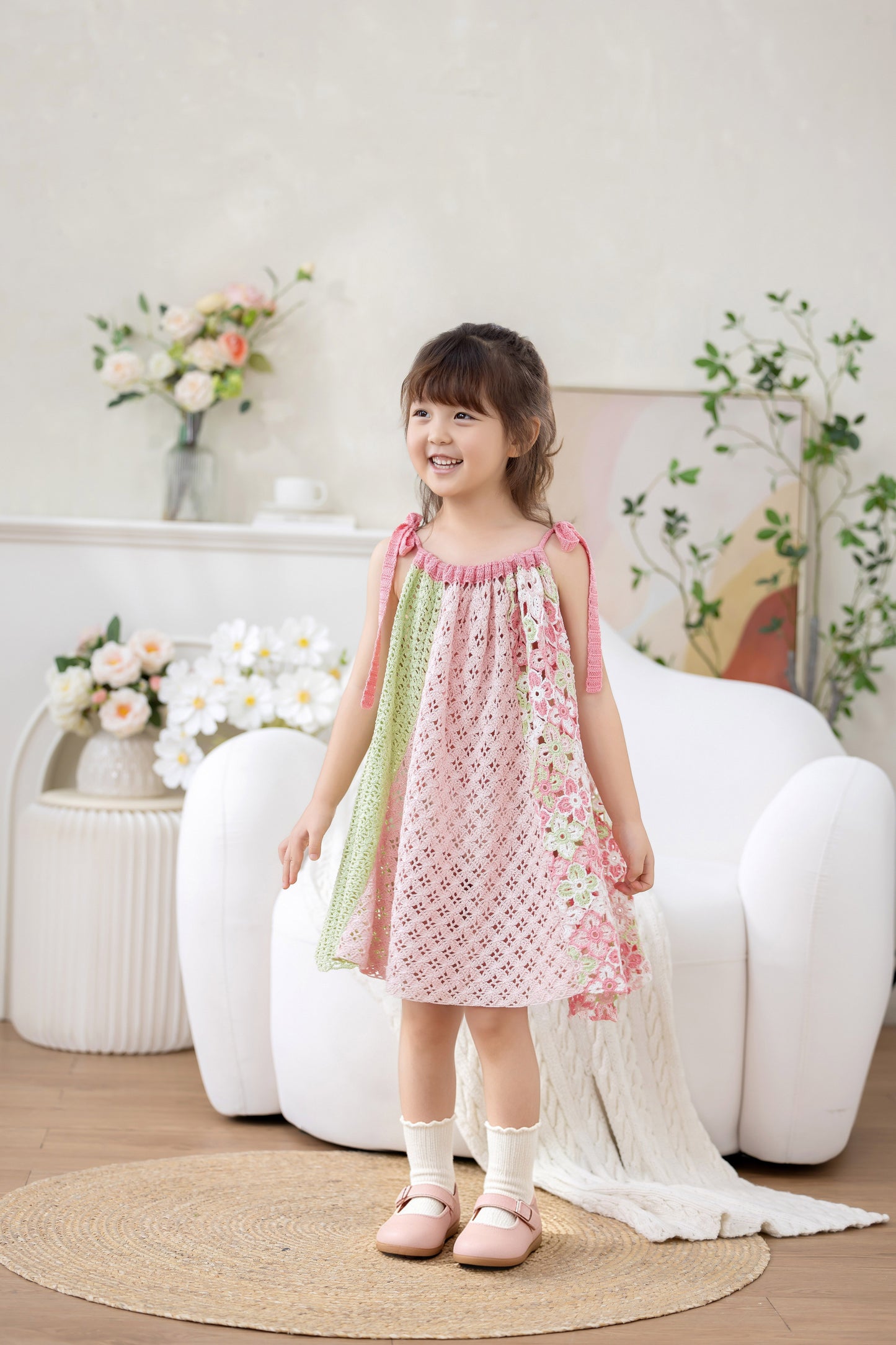 Summer Window Dress Crochet Kit (Chinese Pattern Only)
