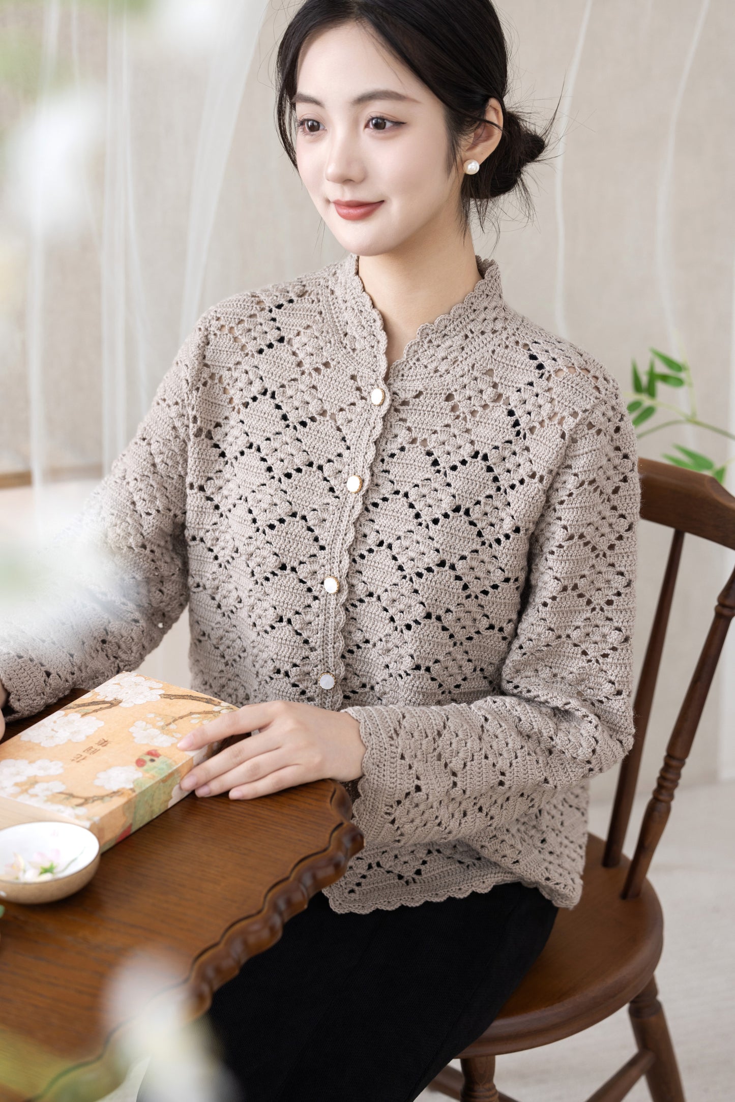 Wistful Willow Cardigan Crochet Kit
