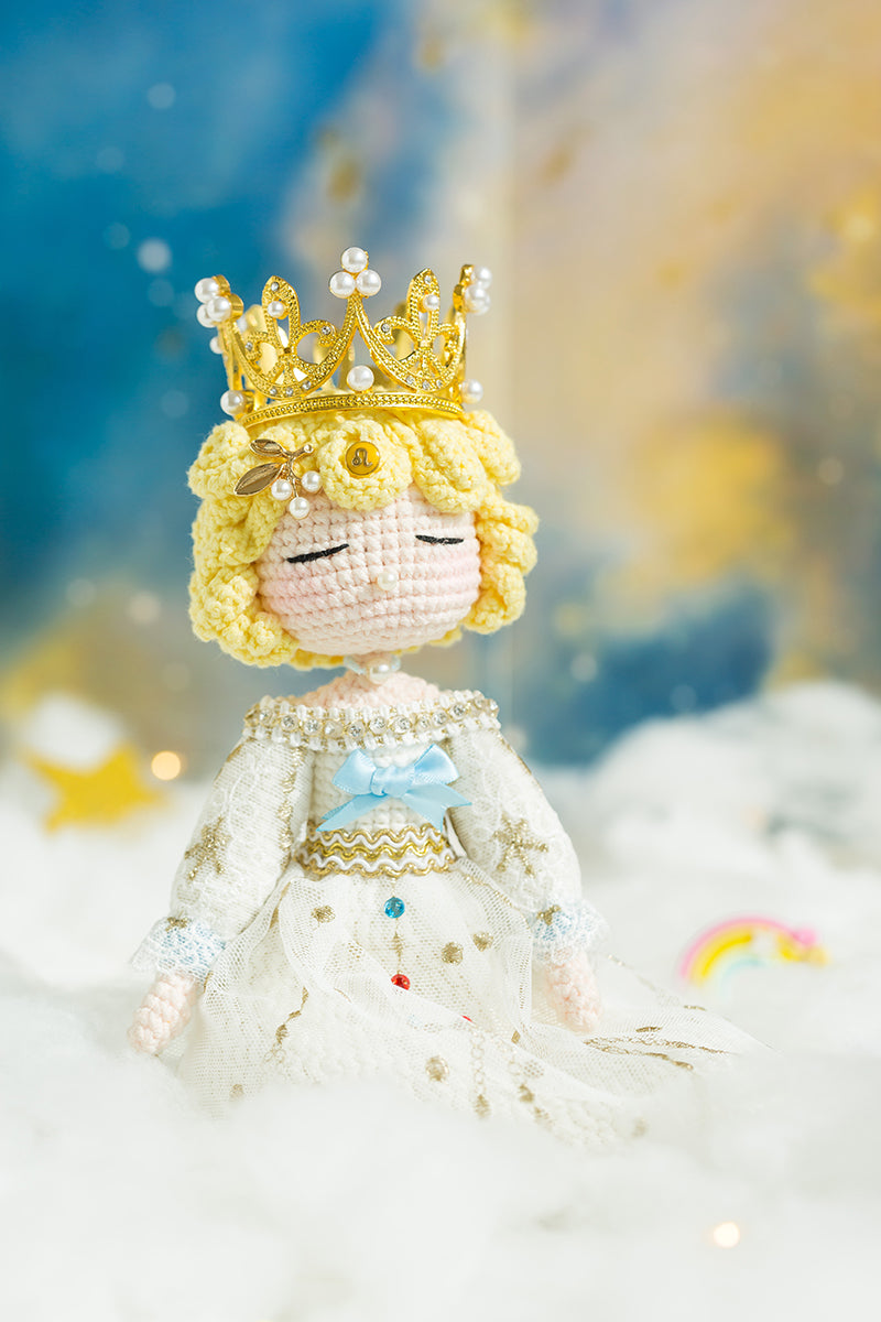 Leo Doll Crochet Kit