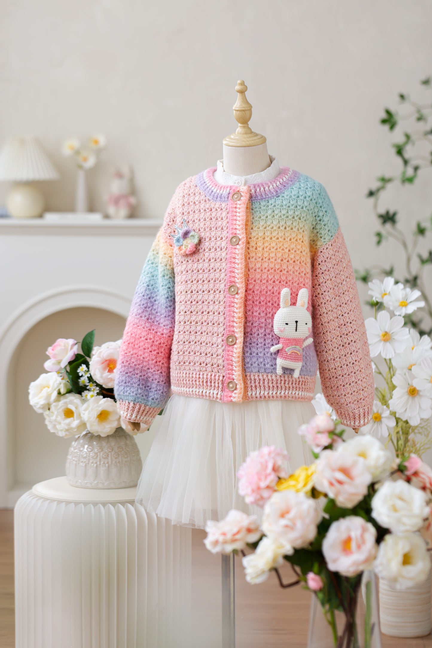 Joyful Cardigan Crochet Kit (Chinese Pattern Only)