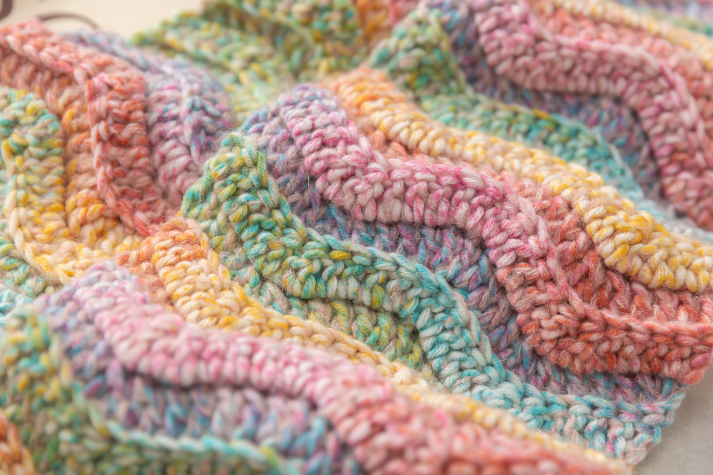 Rainobow Waves Crochet Kit